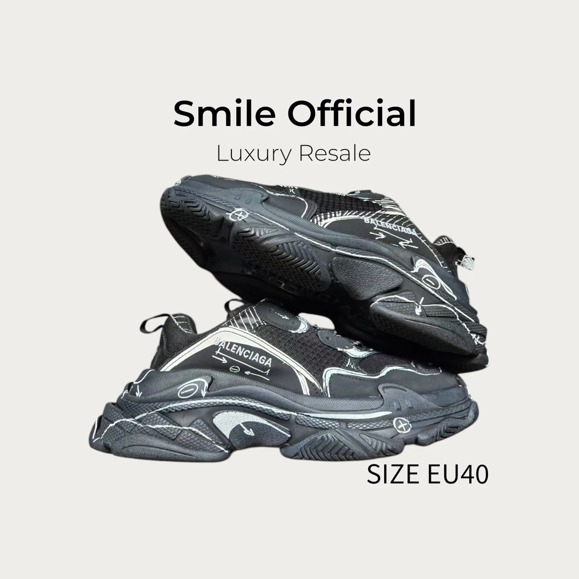 [SMILE]巴黎世家BALENCIAGA TRIPLE S 黑白塗鴉