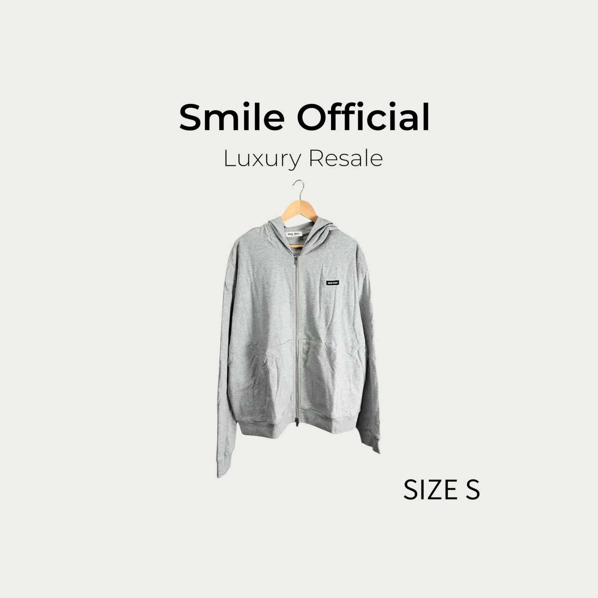 [SMILE] Miu Miu灰色字母連帽拉鍊夾克