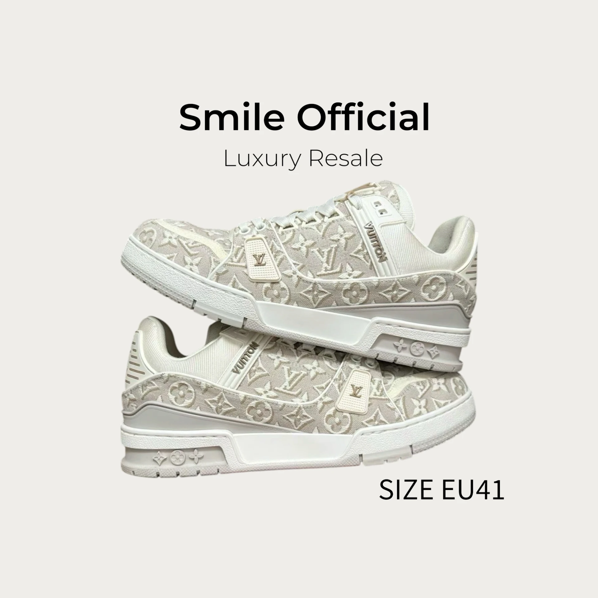 [SMILE] LOUIS VUITTON lv Trainer 26年新款 淺褐色滿logo浮雕