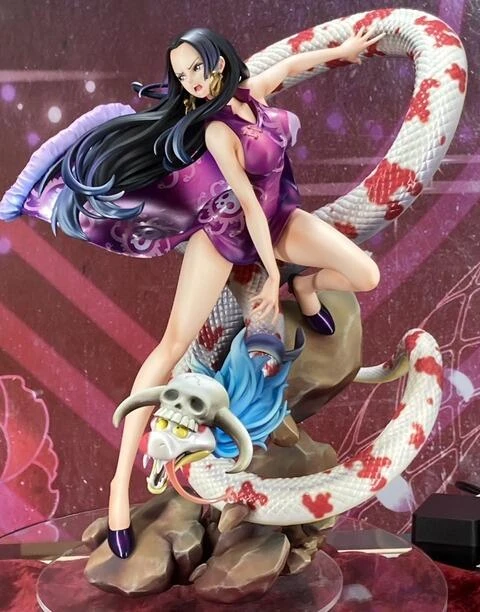 【現貨】MH限定 POP x ALTER 航海王 海賊王 蛇姬 女帝 波雅 漢考克 PVC 完成品