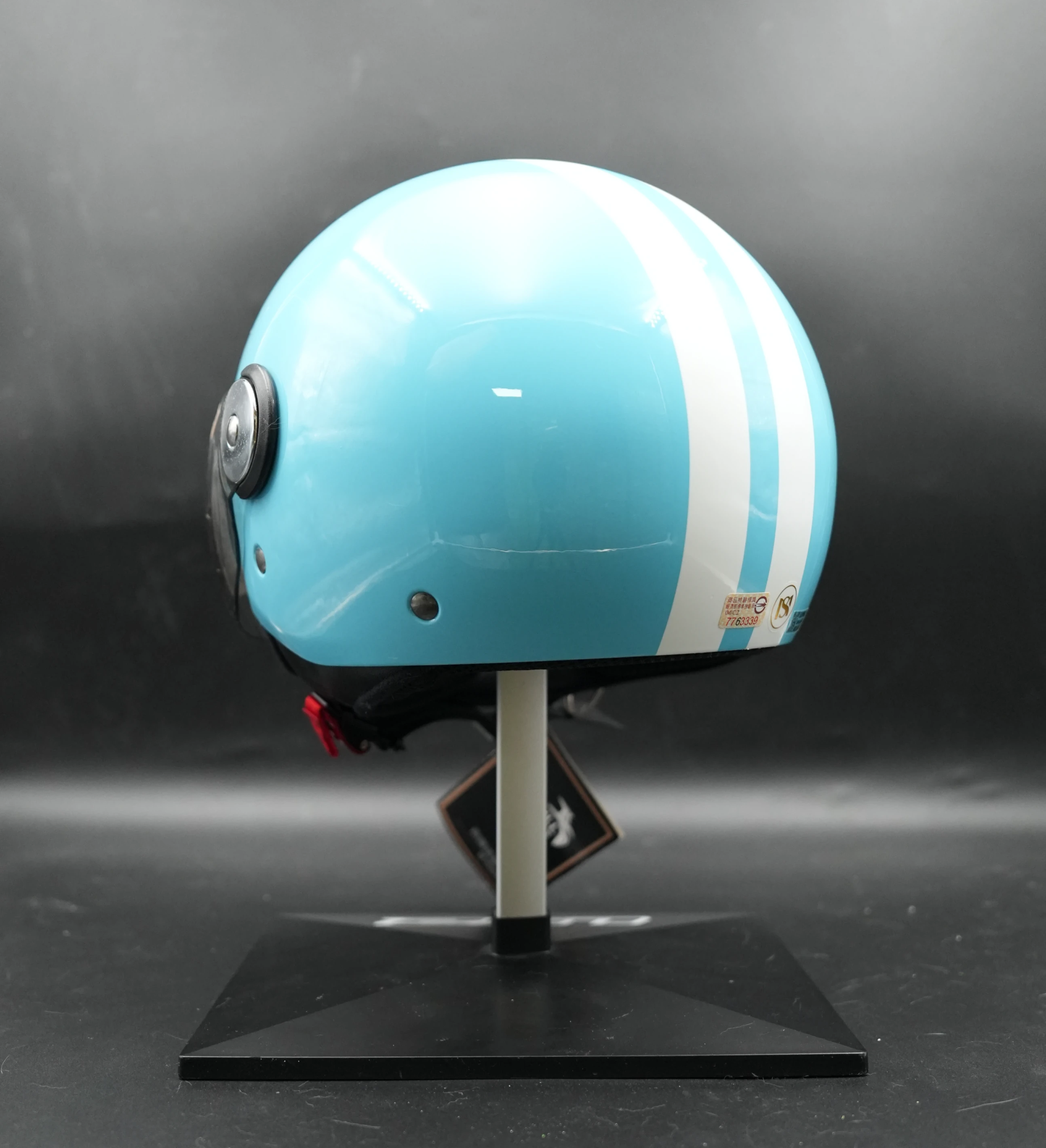 TW781 藍/白 展示品出清