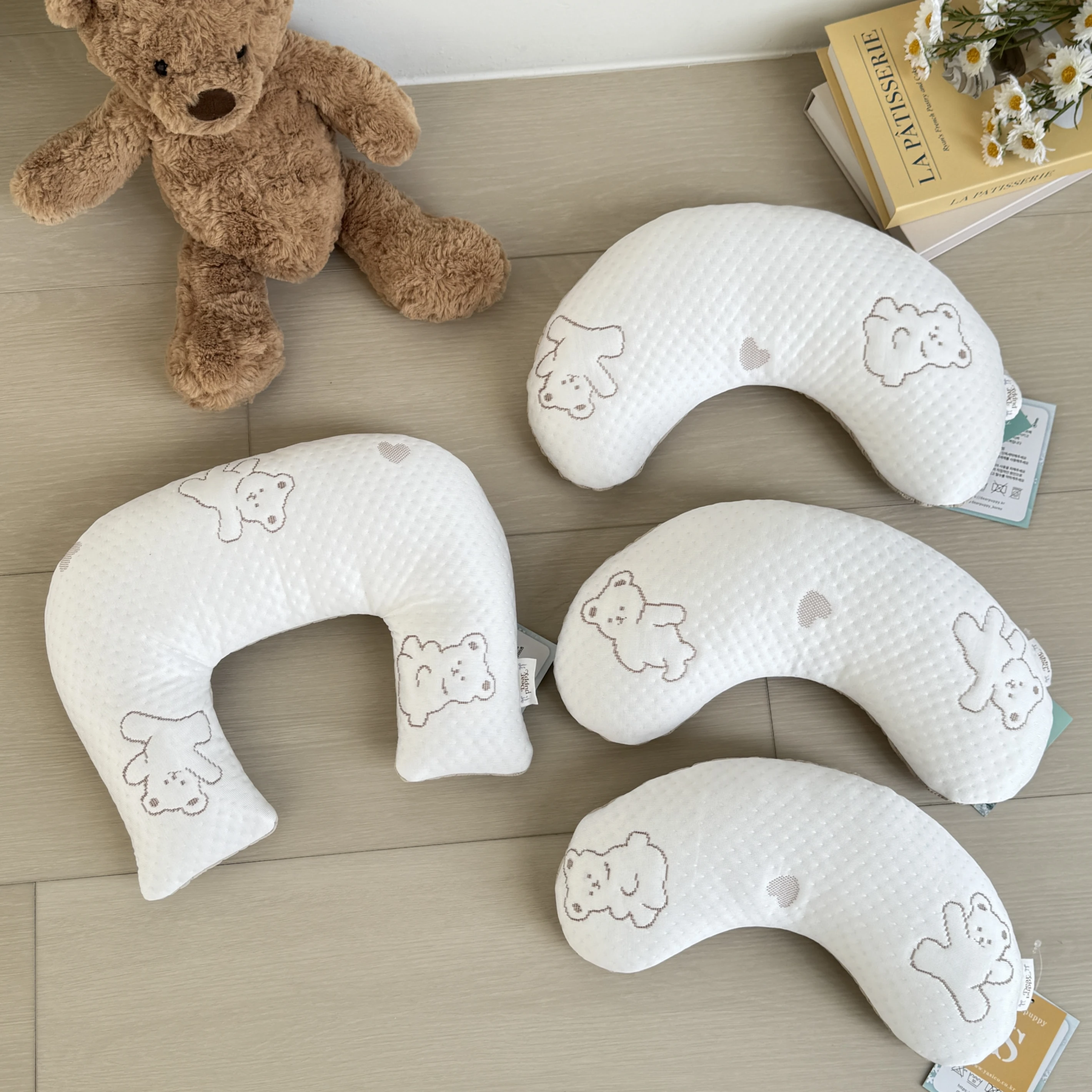 Dear puppy FORPE 涼感半月枕 U型枕