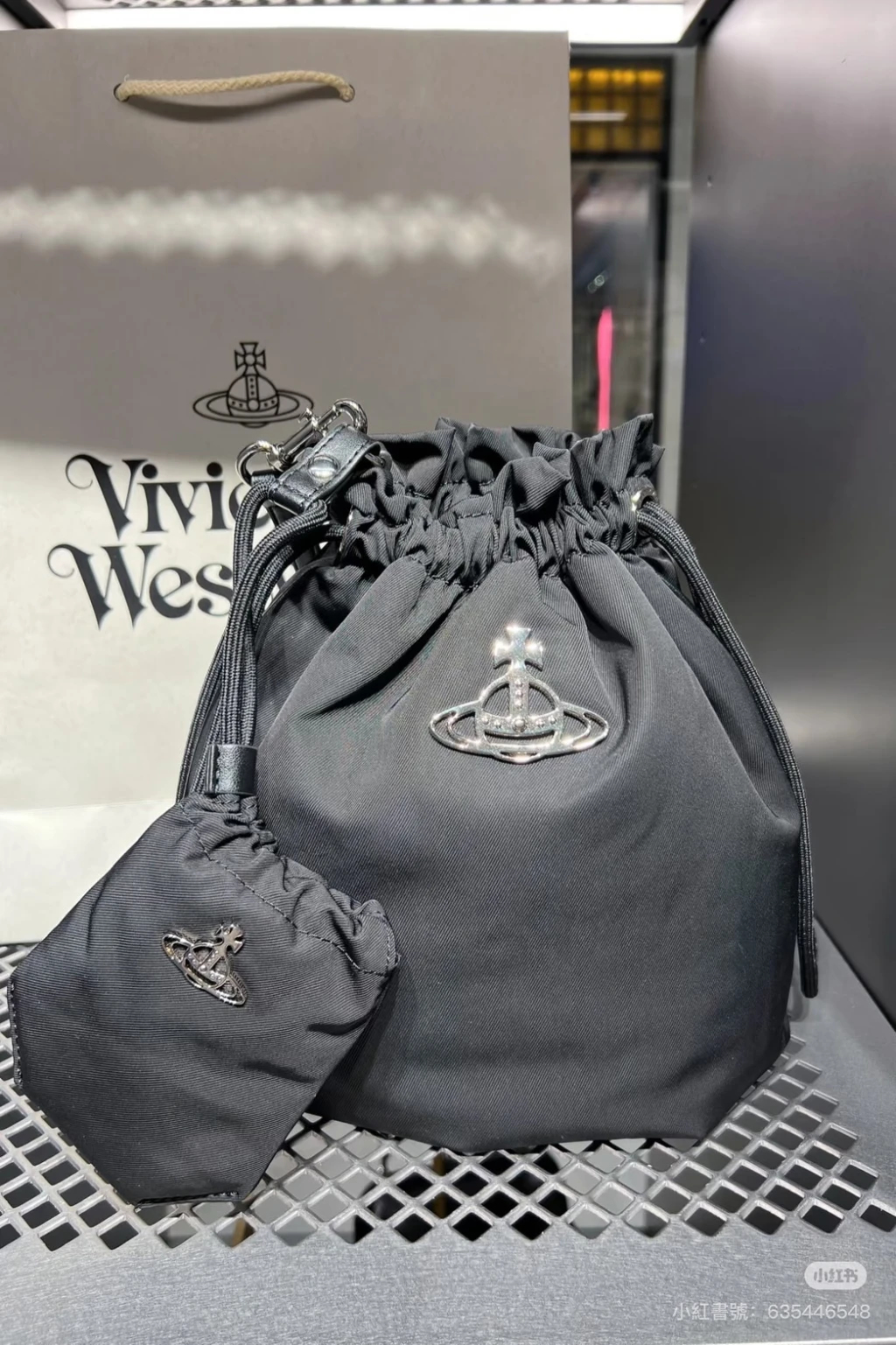VIVIENNE WESTWOOD*預購*尼龍子母包