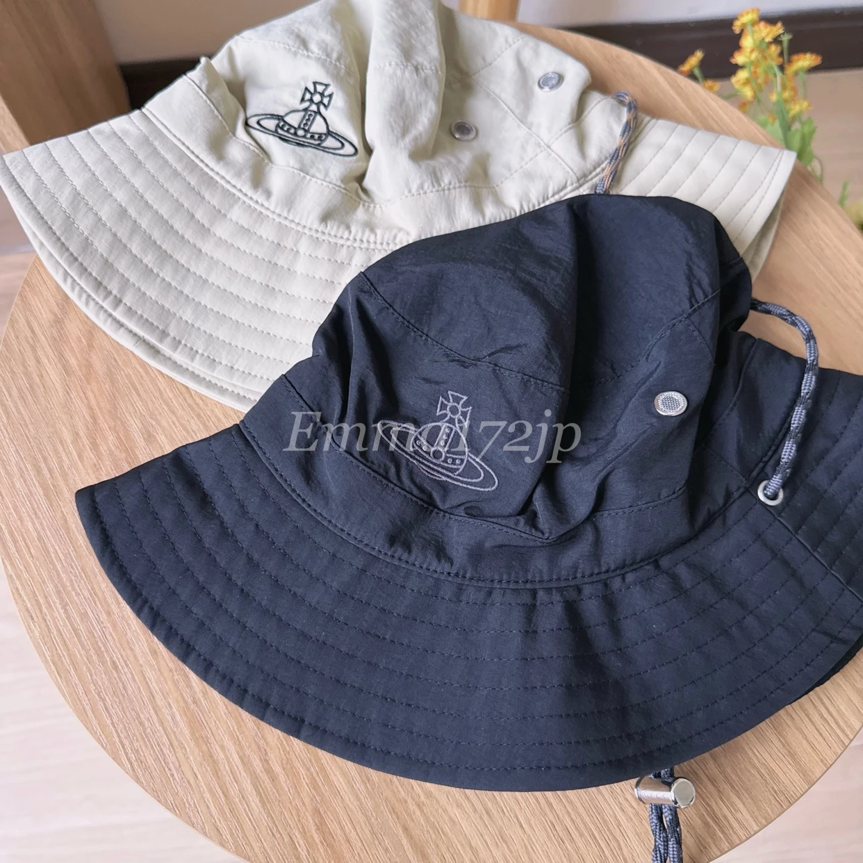 VIVIENNE WESTWOOD*現貨*抽繩漁夫帽