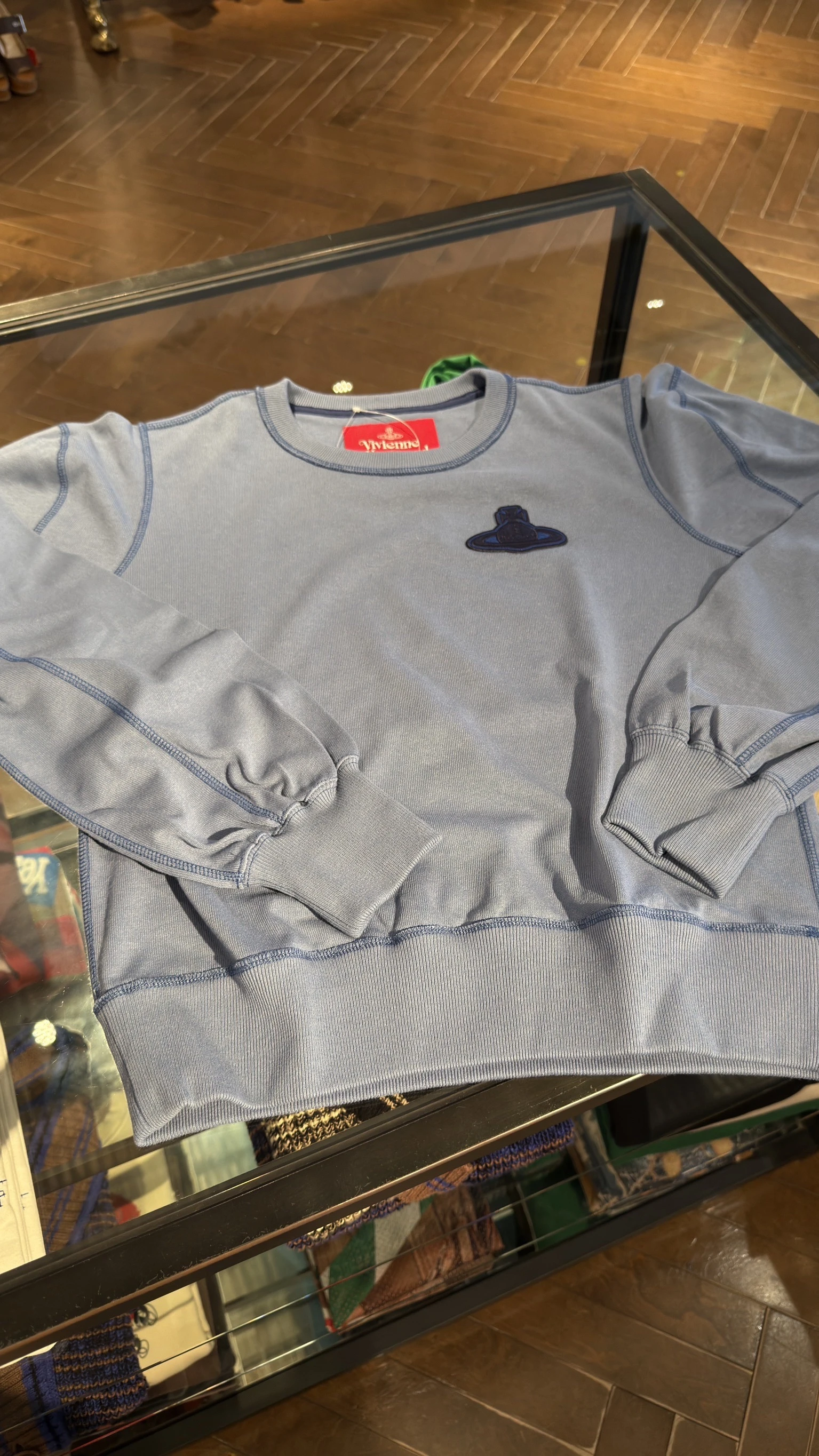 VIVIENNE WESTWOOD*現貨*基本款大學T
