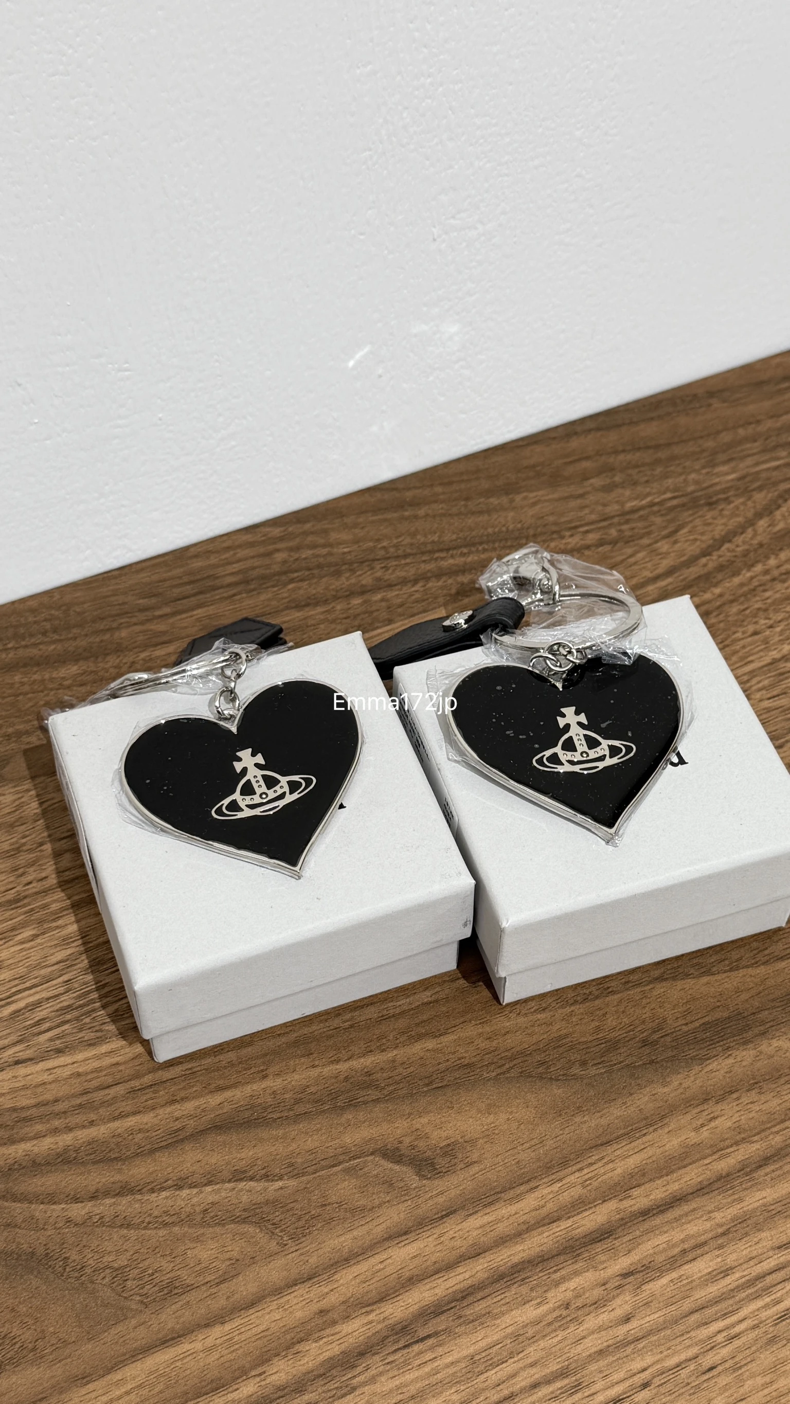 VIVIENNE WESTWOOD*現貨*黑色愛心吊飾 鑰匙圈 掛飾