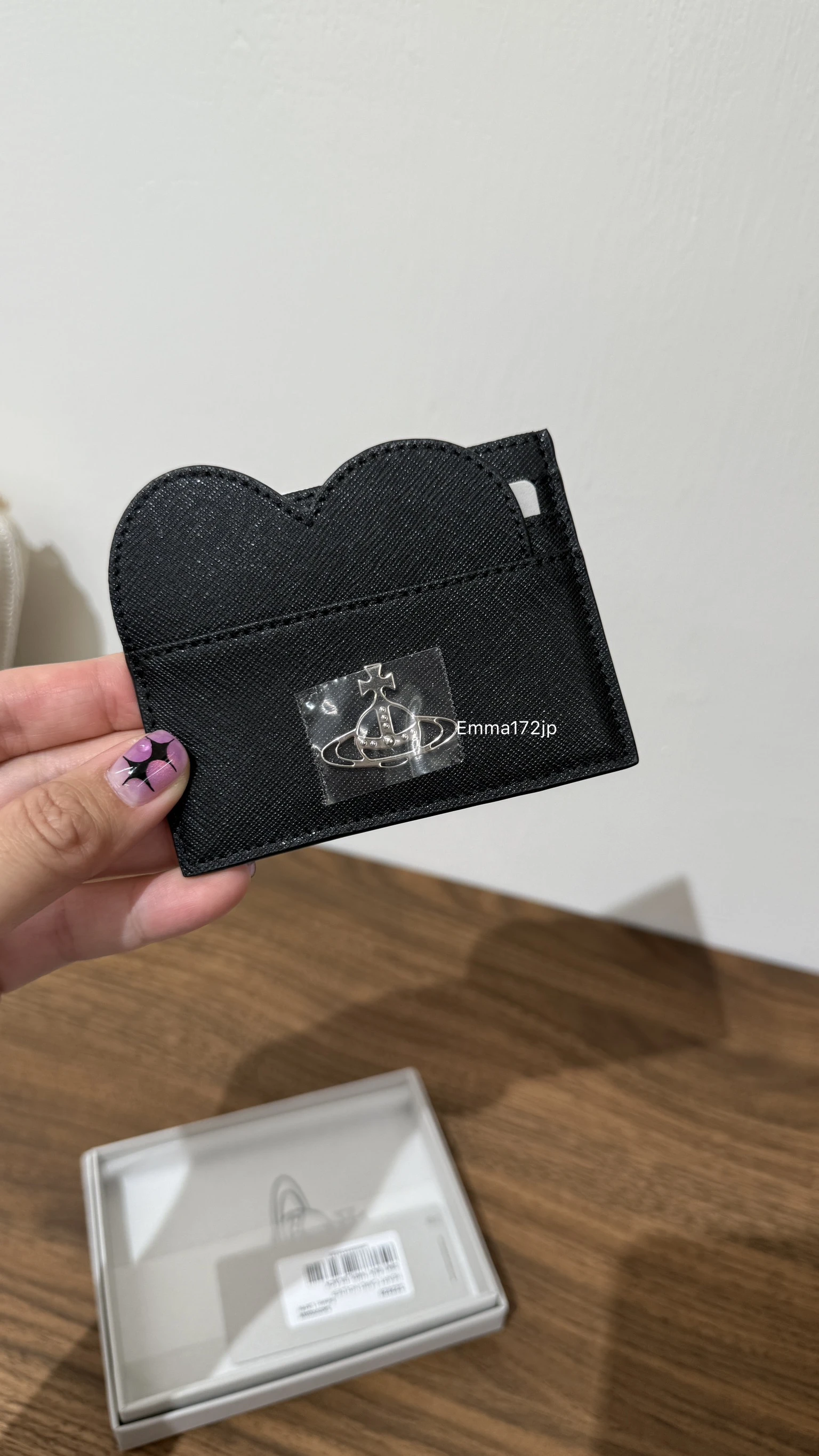 VIVIENNE WESTWOOD*現貨*十字紋愛心卡夾