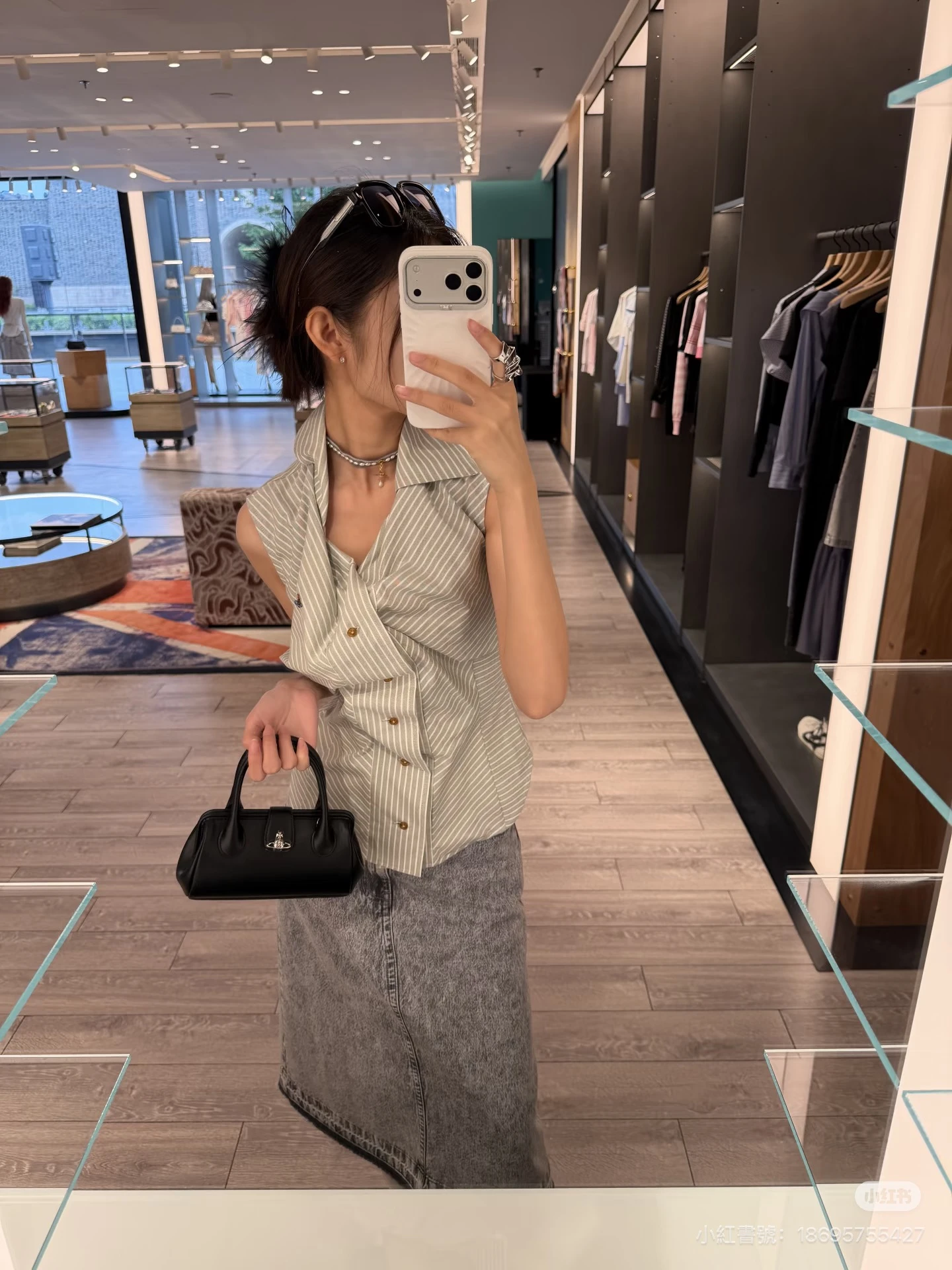 VIVIENNE WESTWOOD*預購*波士頓皮革小包 附鏈條