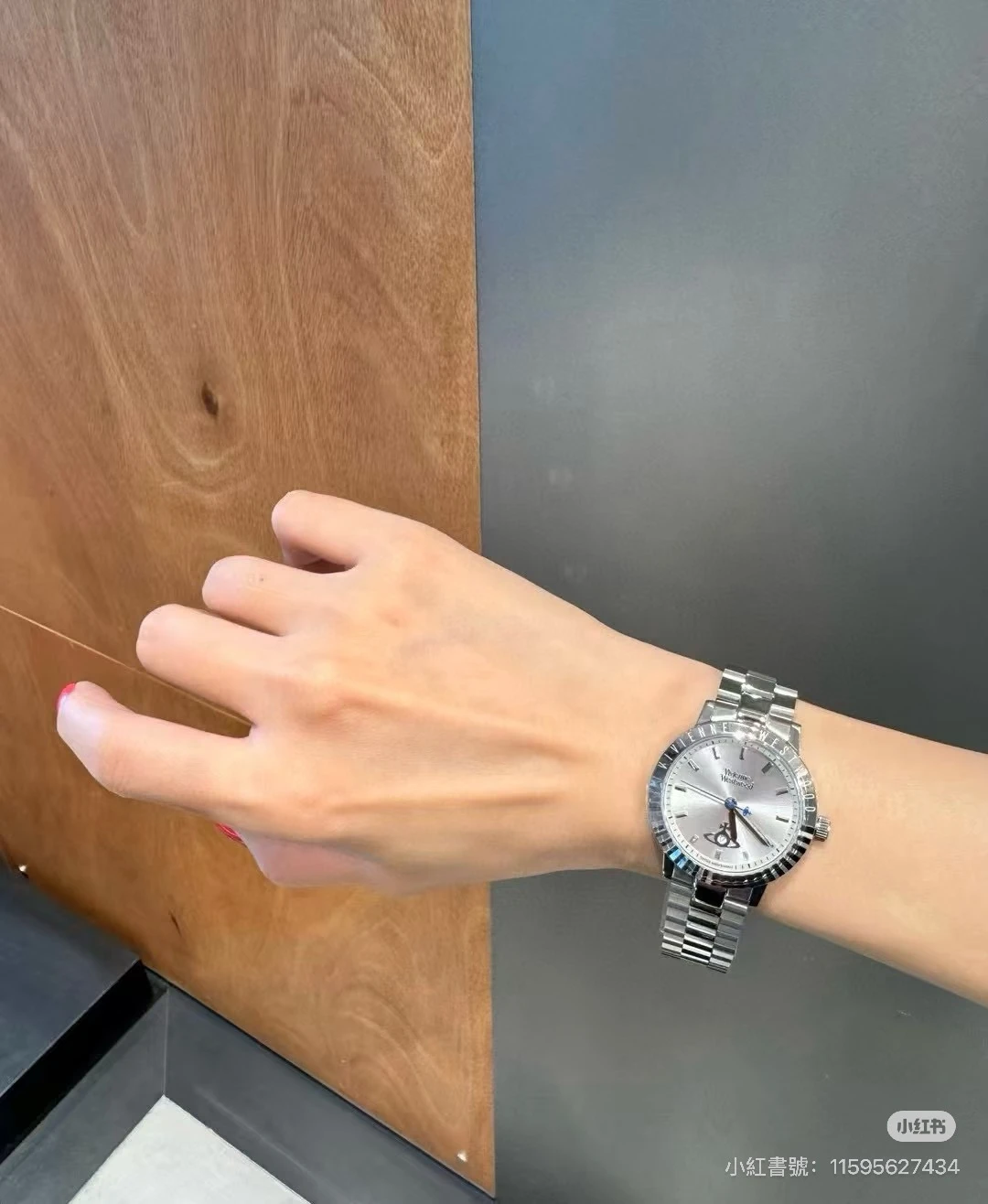 VIVIENNE WESTWOOD*現貨* Dulwich Stainless Steel Watch 銀色 34mm