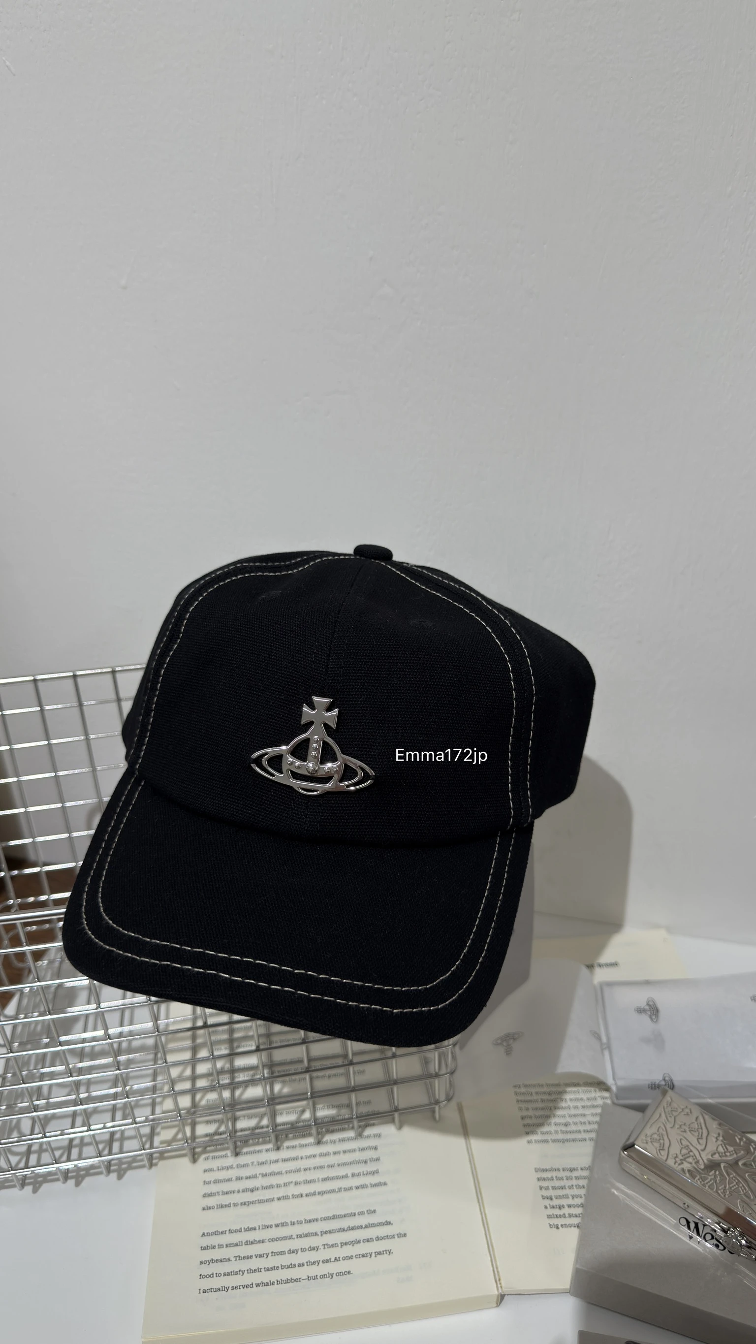 VIVIENNE WESTWOOD*現貨*經典車縫棒球帽 黑色