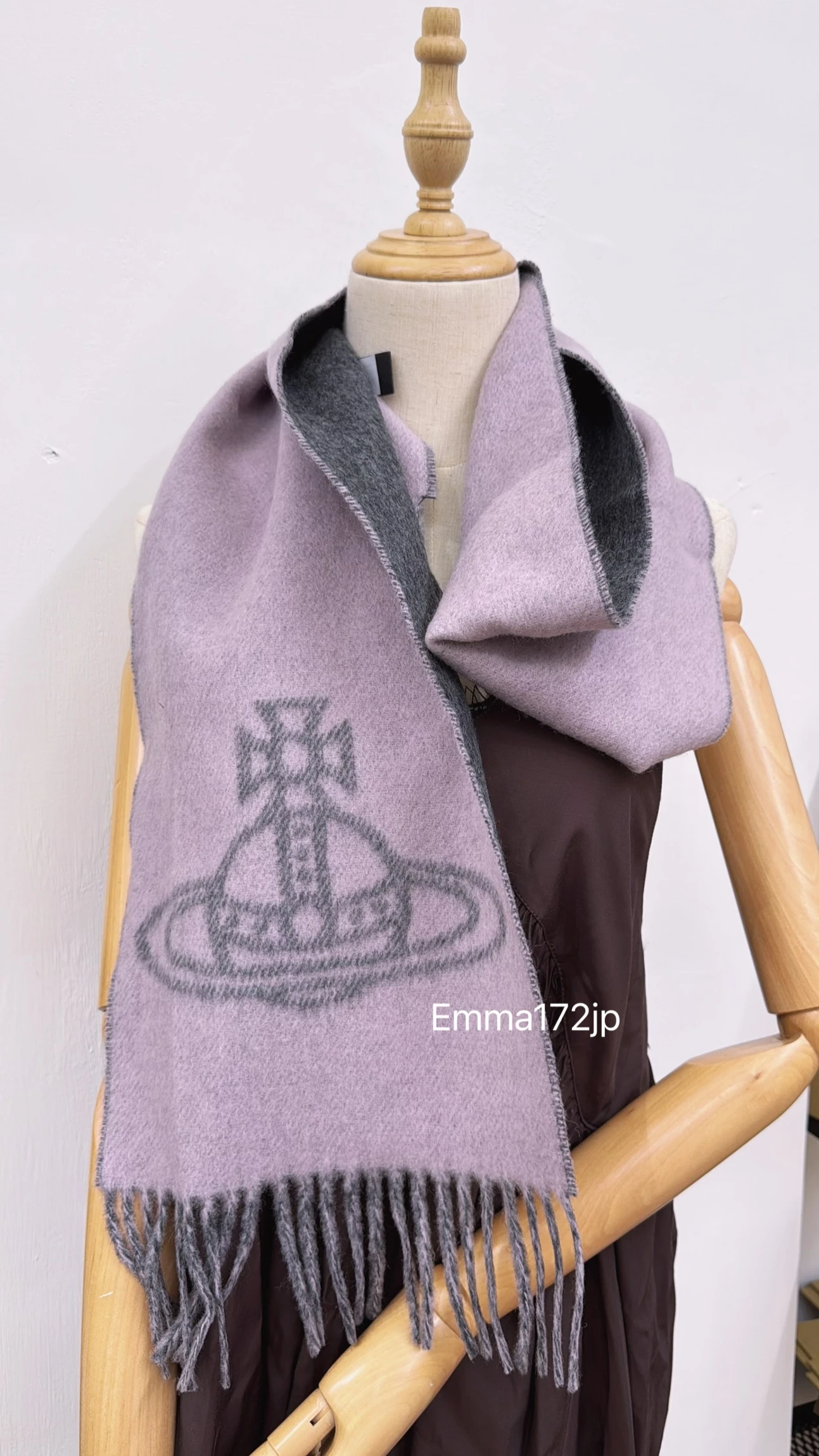 VIVIENNE WESTWOOD*現貨*２６年新色 大行星雙面圍巾 灰紫色