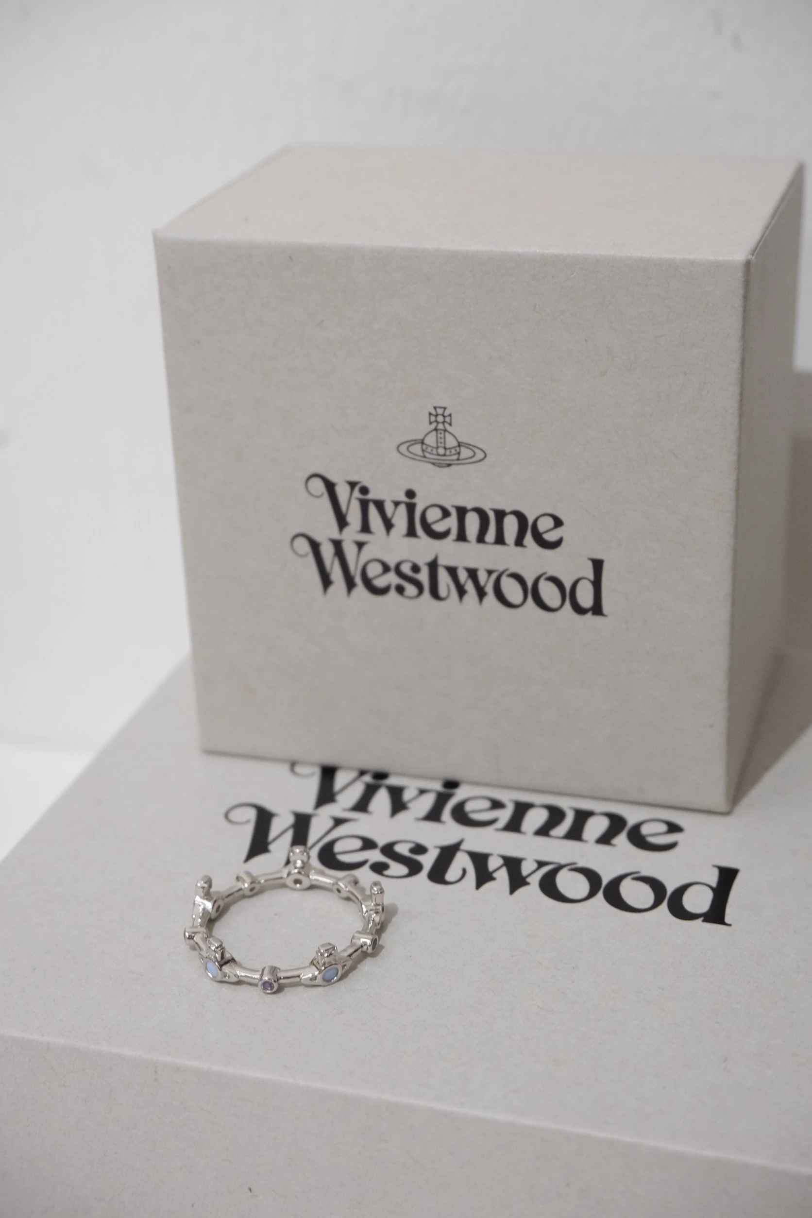 VIVIENNE WESTWOOD*現貨*Felicia 蛋白石皇冠戒指
