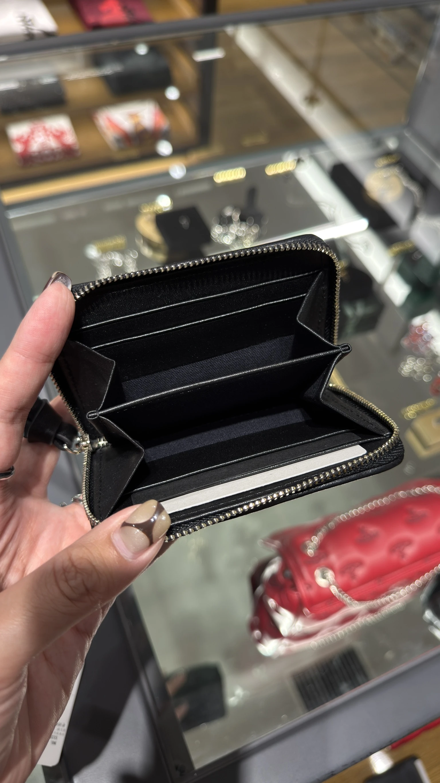 VIVIENNE WESTWOOD*日本連線預購*Zip コインケース 拉鍊零錢包