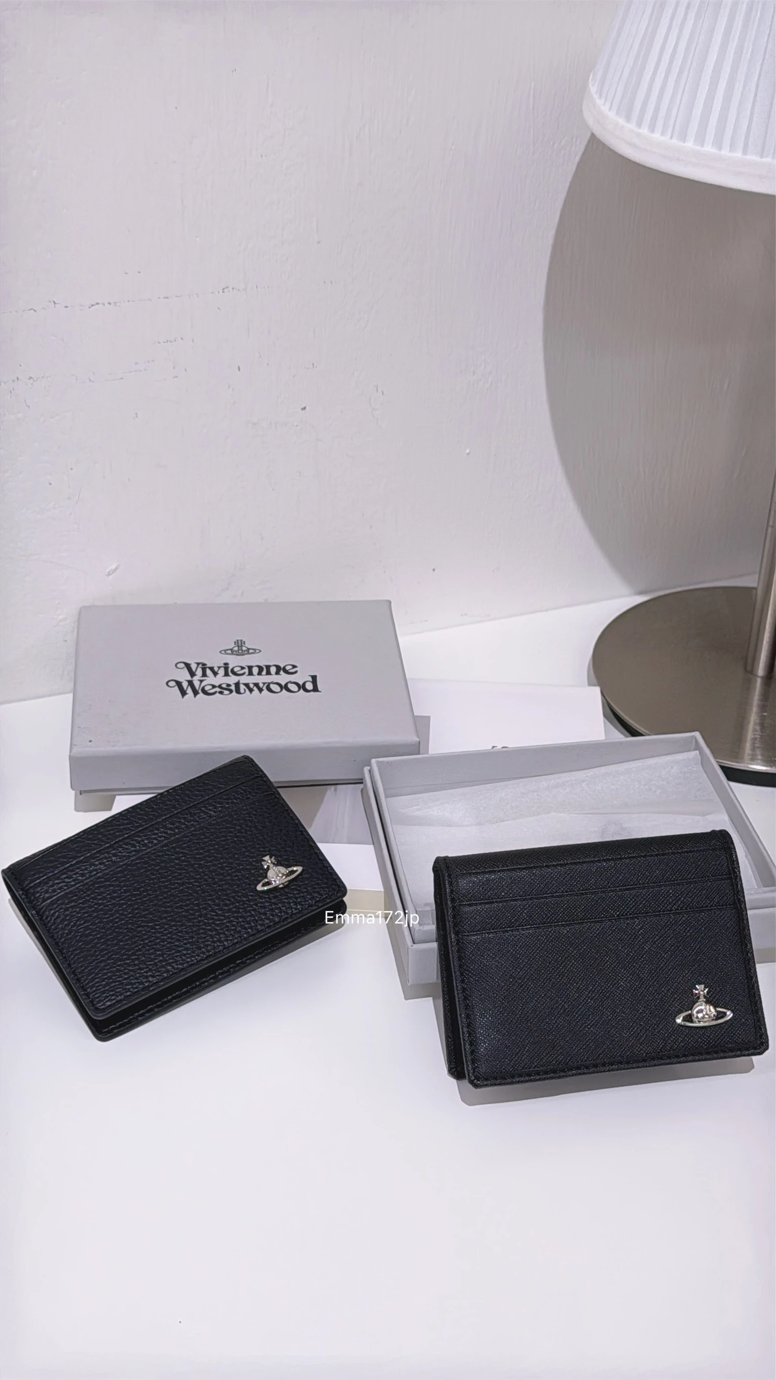 VIVIENNE WESTWOOD*現貨*對折卡包 十字紋 荔枝紋