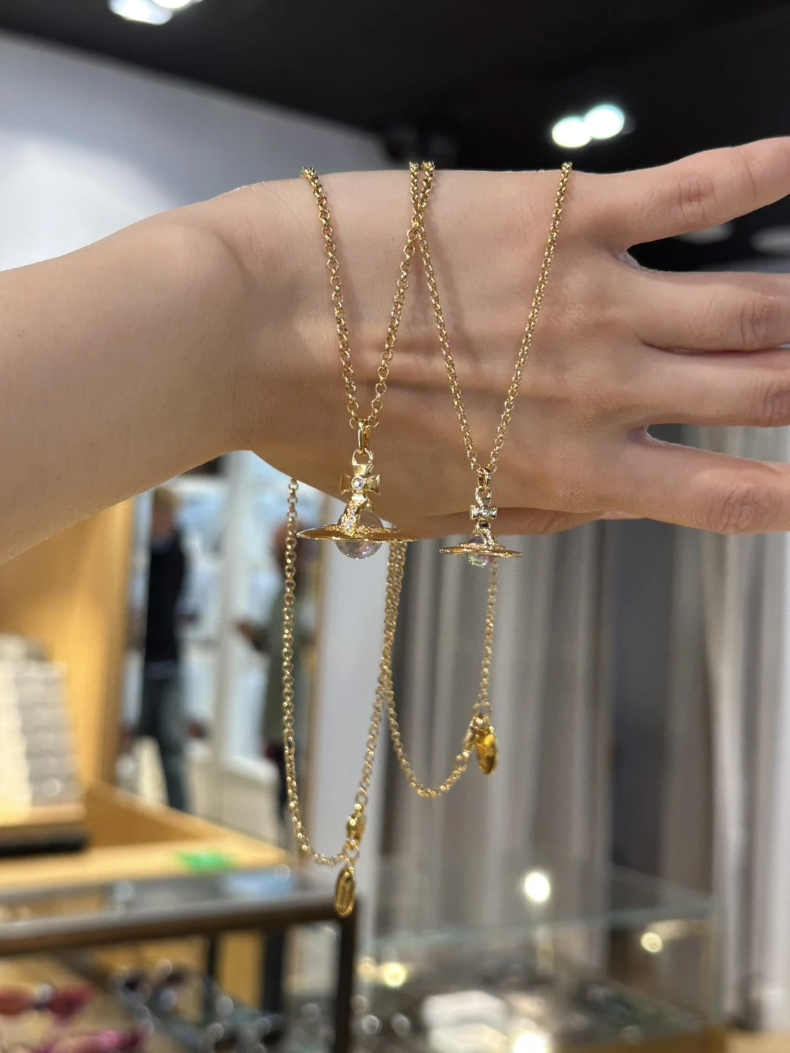 VIVIENNE WESTWOOD*現貨*極光ORB 項鍊 中號
