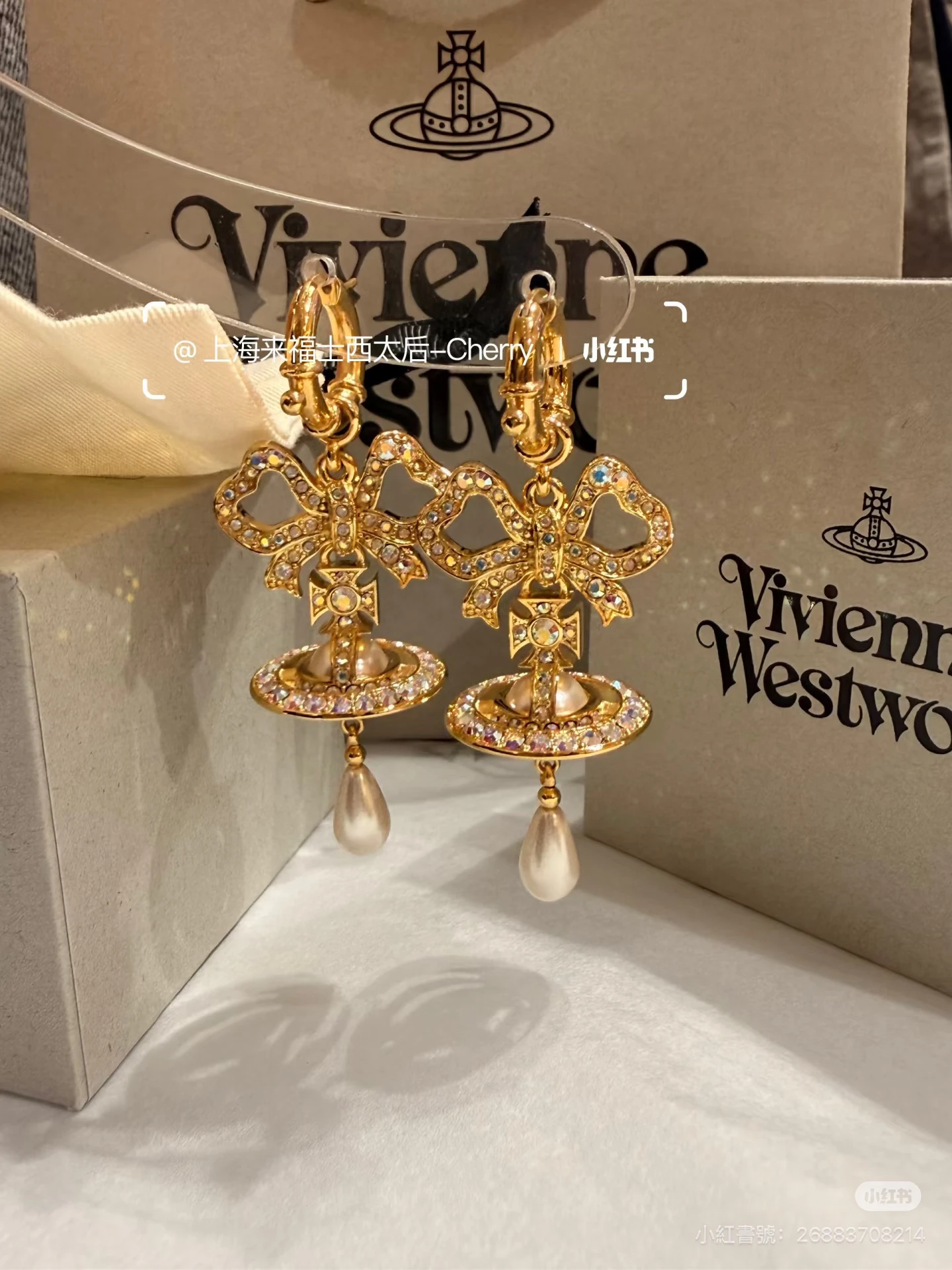 VIVIENNE WESTWOOD*預購*蝴蝶結珍珠耳環