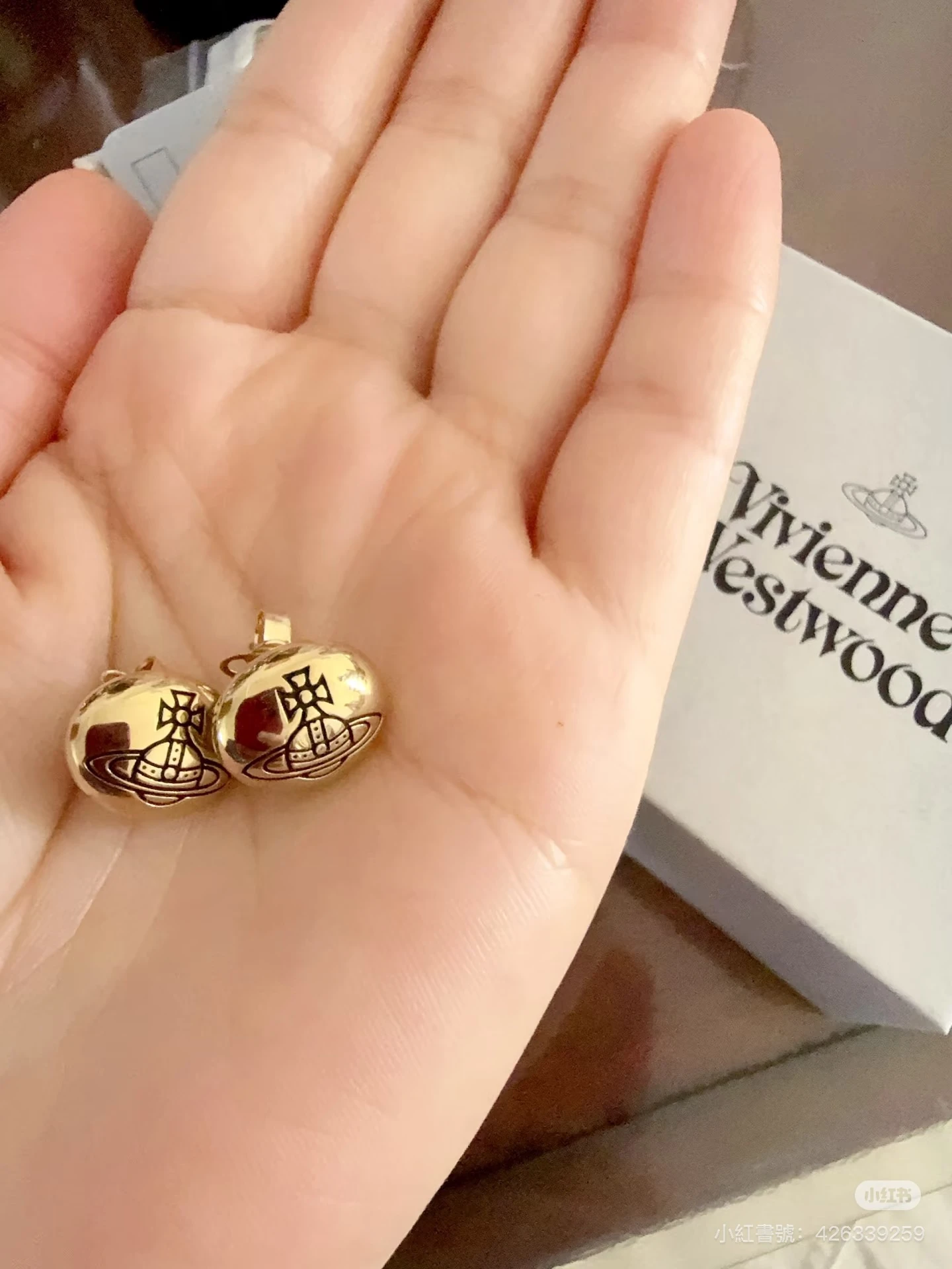 VIVIENNE WESTWOOD*現貨*小金豆耳環 金/銀/