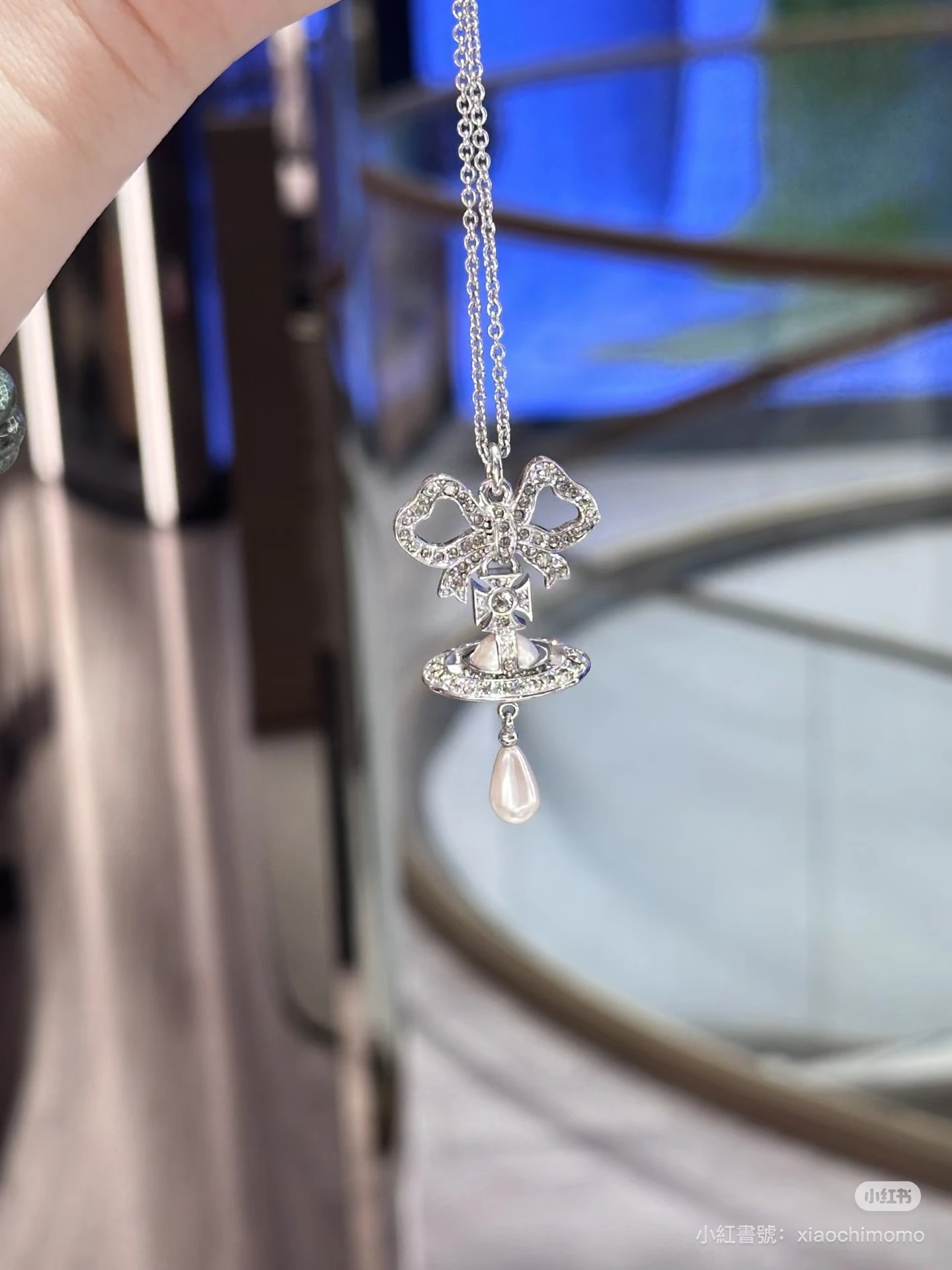 VIVIENNE WESTWOOD*預購*蝴蝶結珍珠水滴項鍊 金色 銀色