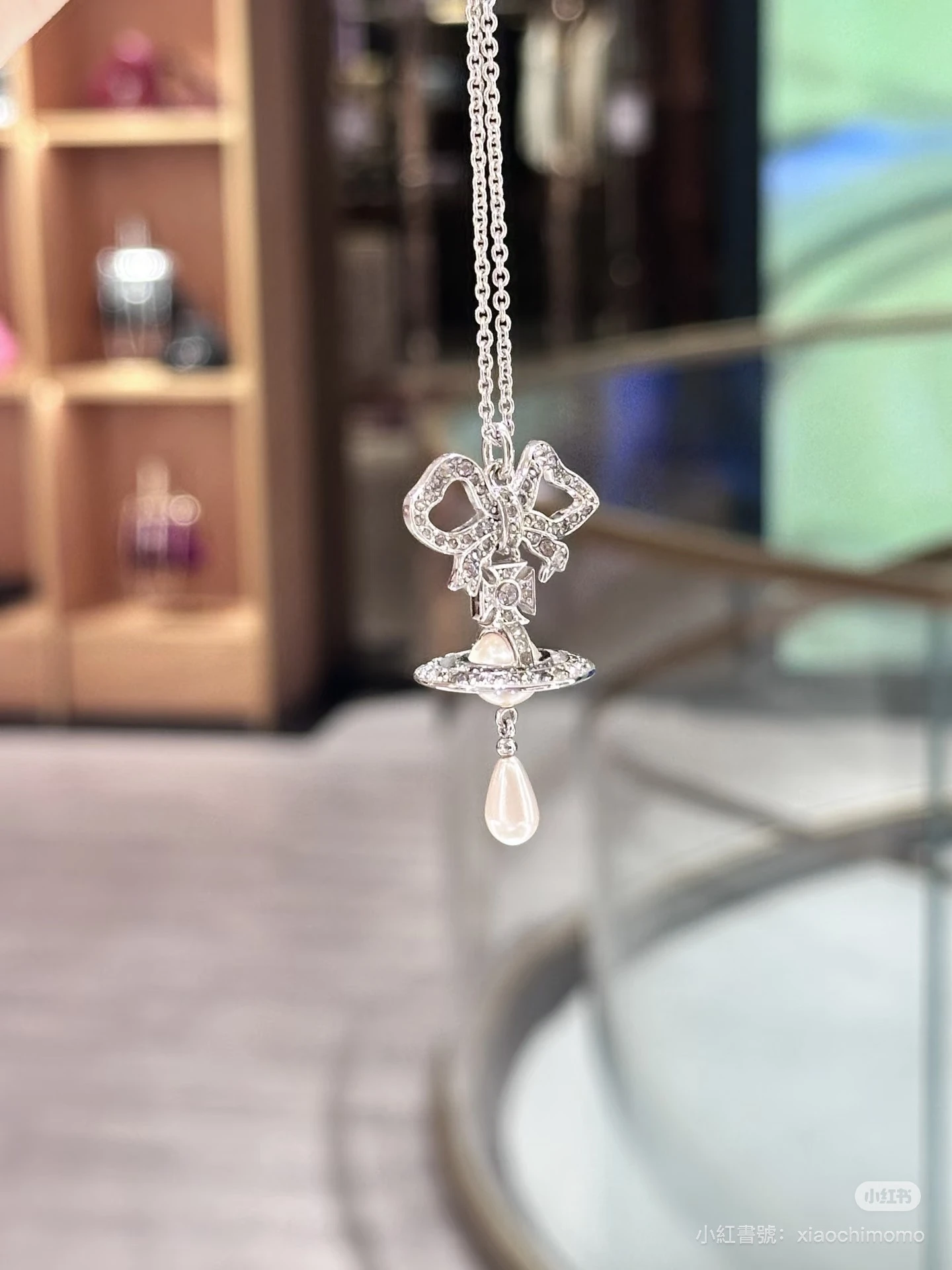 VIVIENNE WESTWOOD*預購*蝴蝶結珍珠水滴項鍊 金色 銀色
