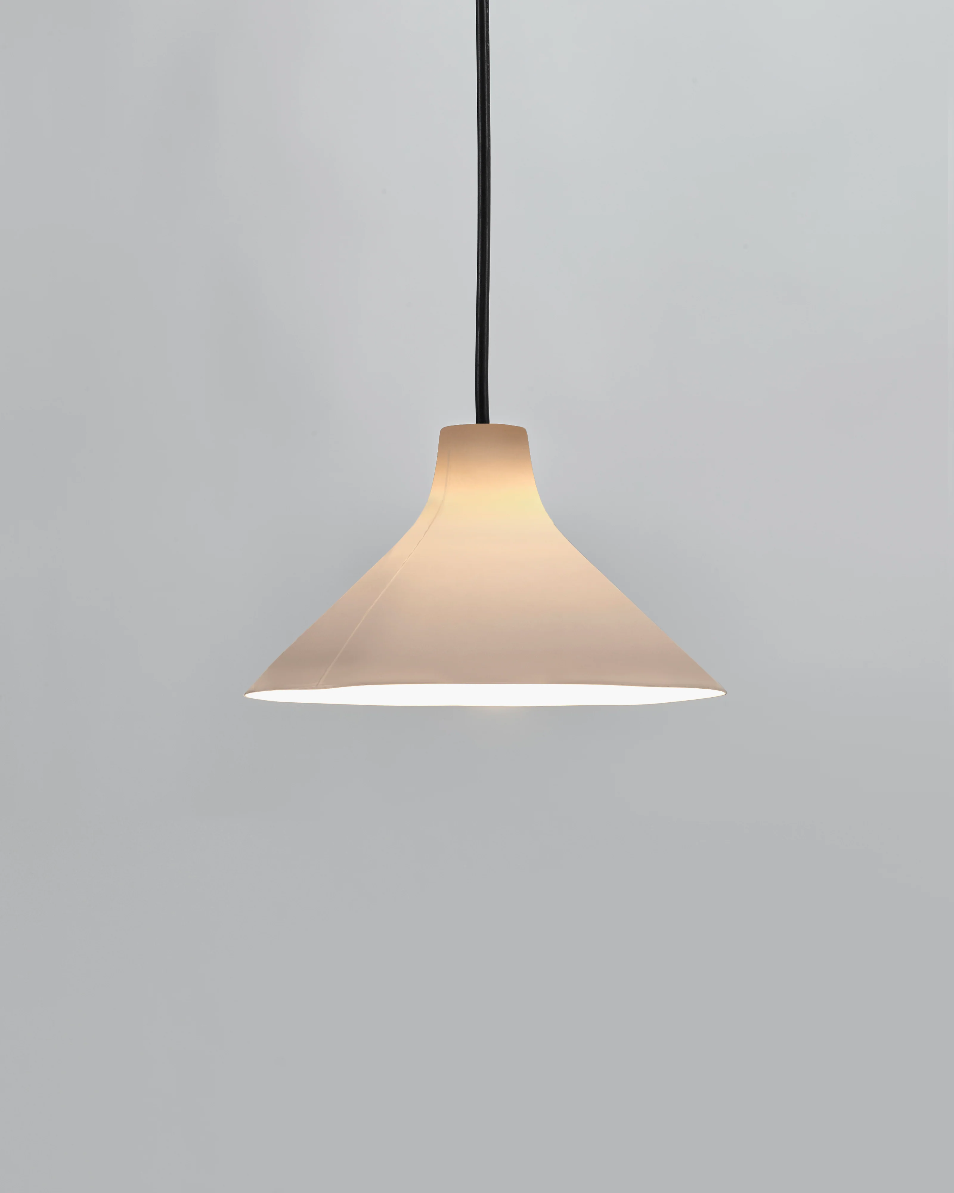 (現貨)Pendant lamp M white Seam - Serax