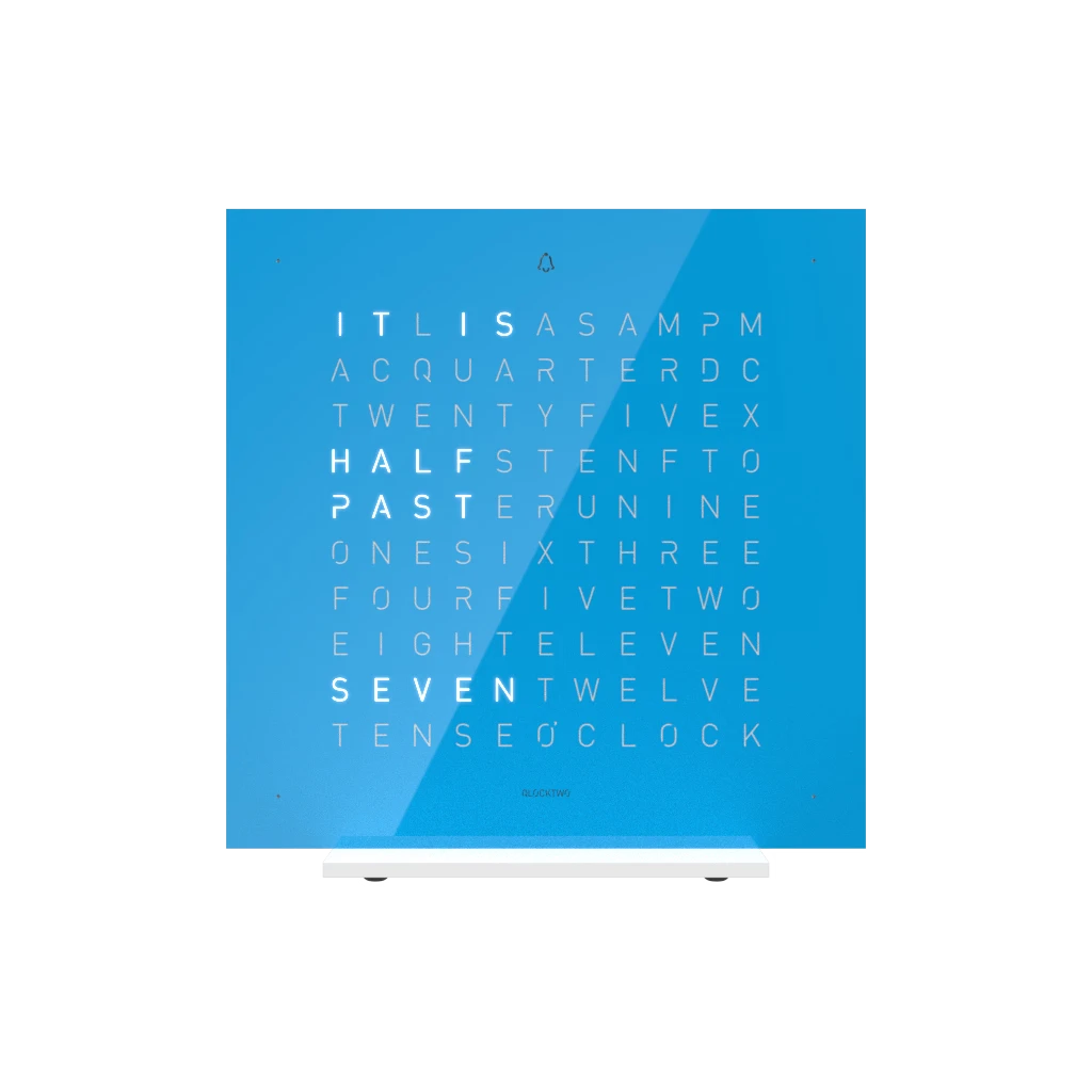 EARTH 13.5x13.5 BLUE CANDY 桌上時鐘 - PURE系列 QLOCKTWO 德國時鐘