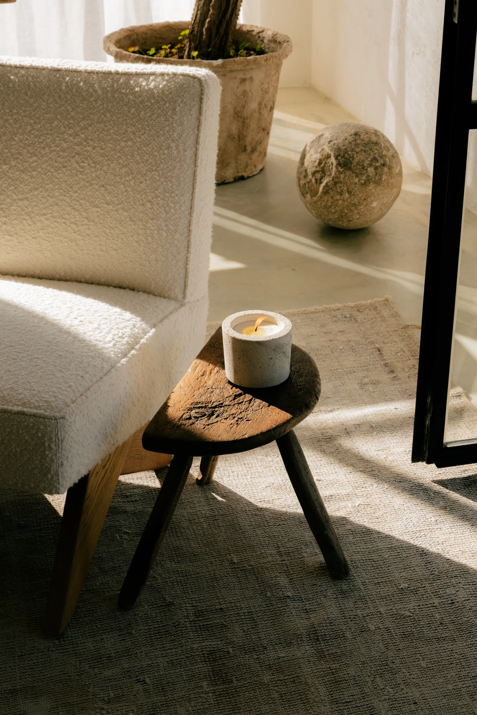 Urban Indoor Candle XS / Ø12 x H7 (兩色) - Mon Dada 比利時手工蠟燭