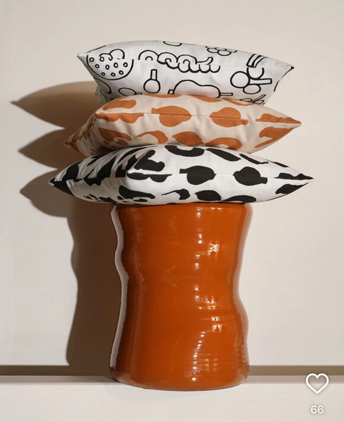 Organic stool/side table rust Pawn - Serax