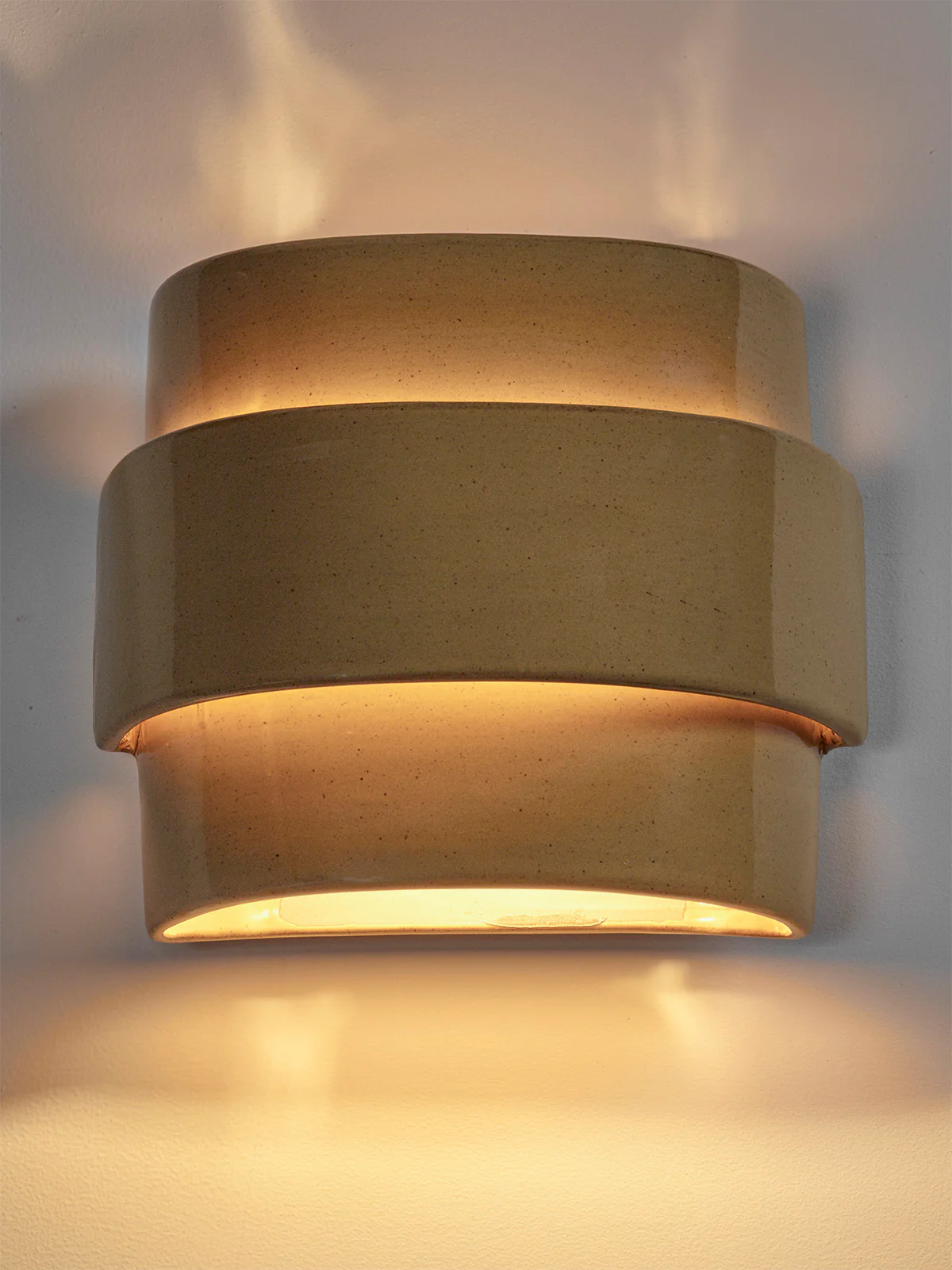 (預計11月庫存到貨) Wall lamp James ocher Terres de rêves - Serax