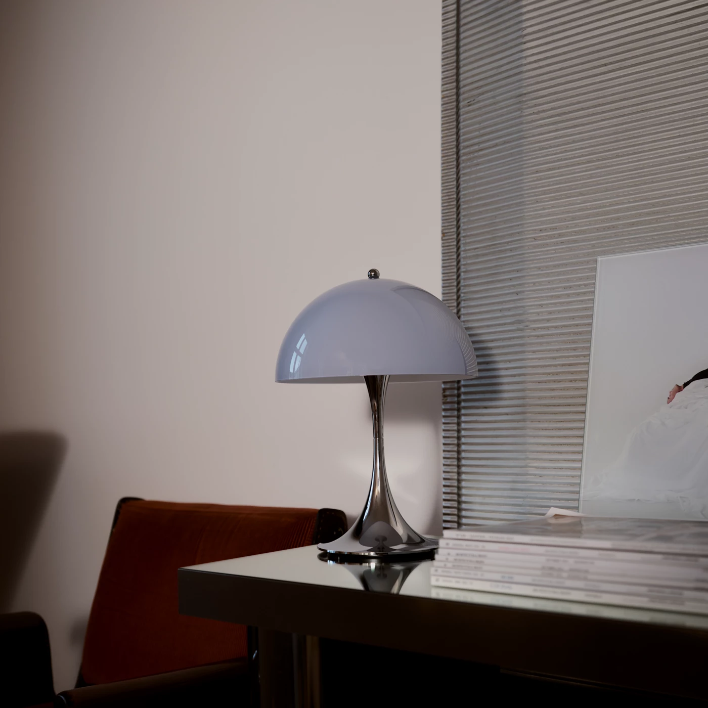 (現貨優惠) Chrome opal blue grey 無線充電桌燈 - Louis Poulsen Panthella Portable Lamp V3