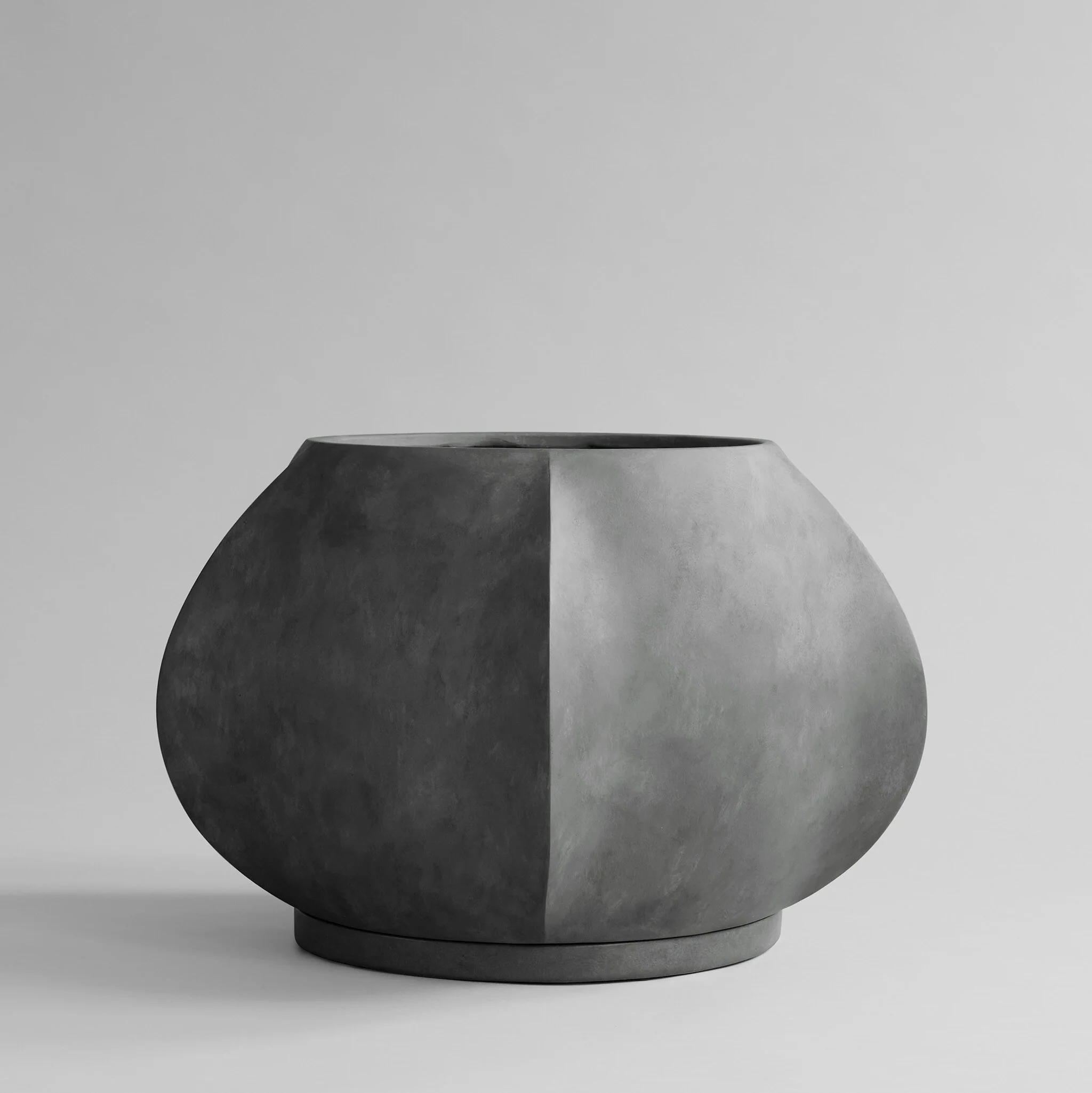 Arket Plant Pot Dark Grey (共4個尺寸) - 101 Copenhagen