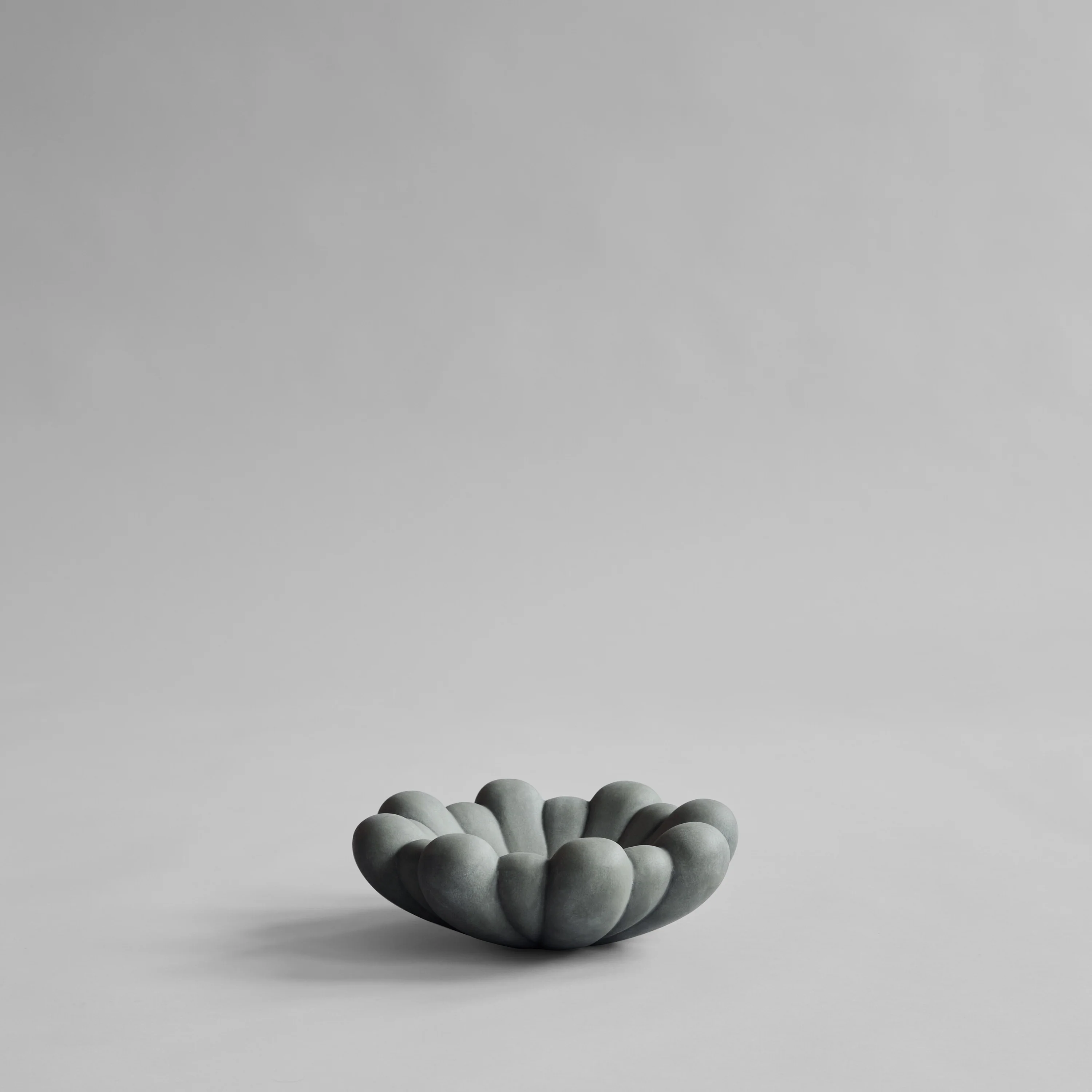 Bloom Tray Dark Grey (共3個尺寸) - 101 Copenhagen