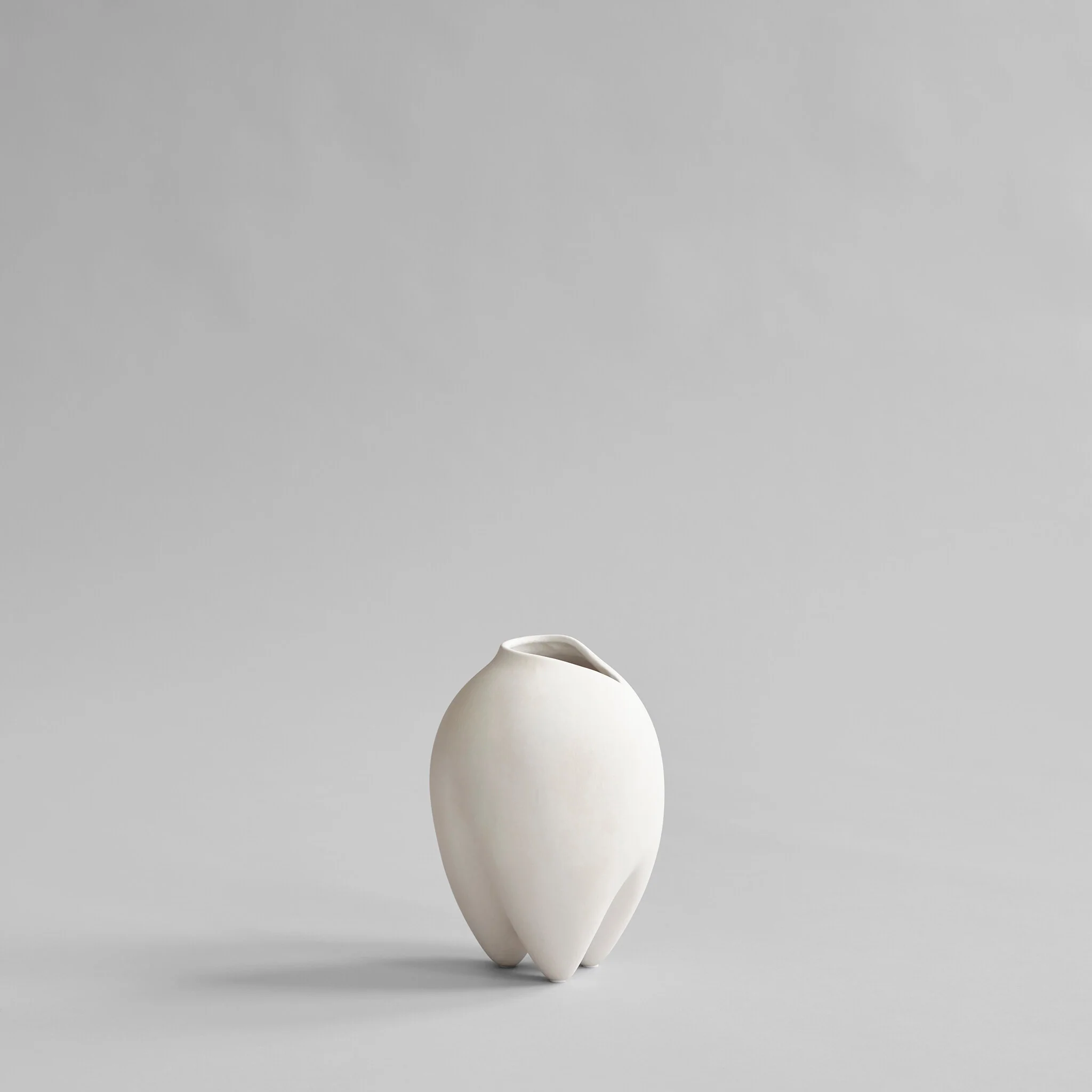 Sumo Vase Slim Bone White (共2個尺寸) - 101 Copenhagen
