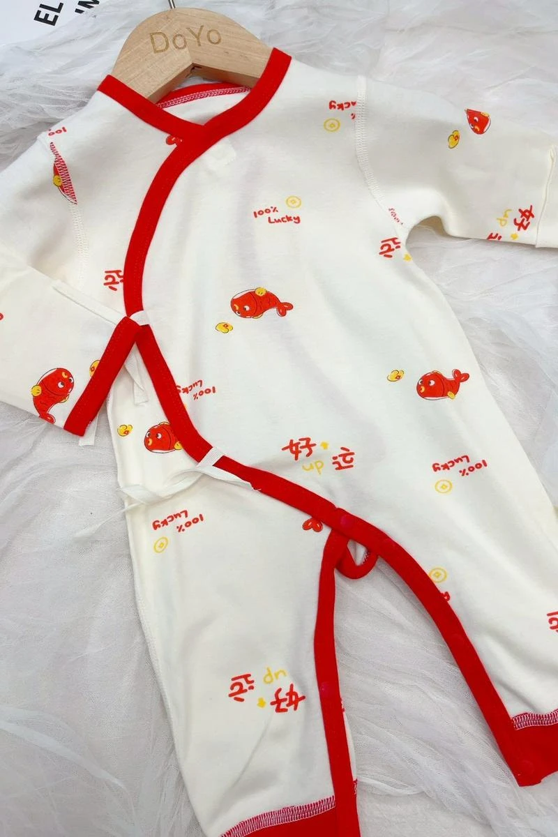 好運綁帶爬服