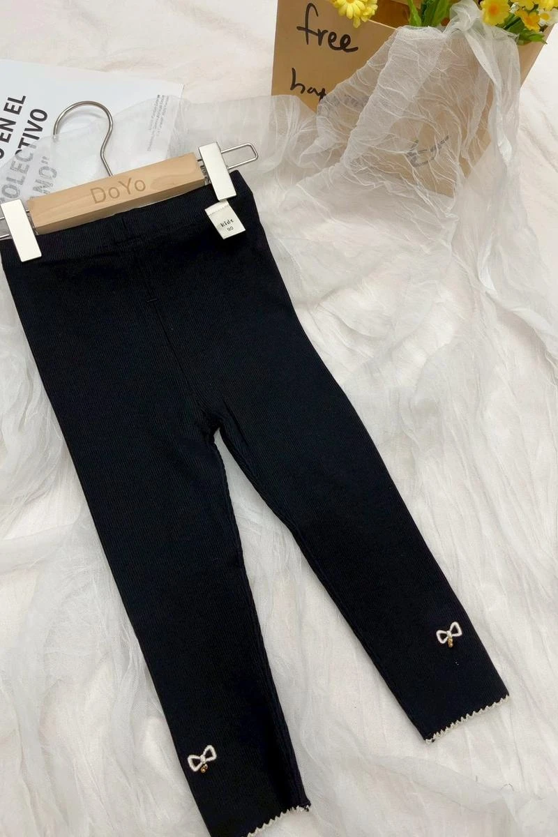 刺繡蝴蝶結內搭褲