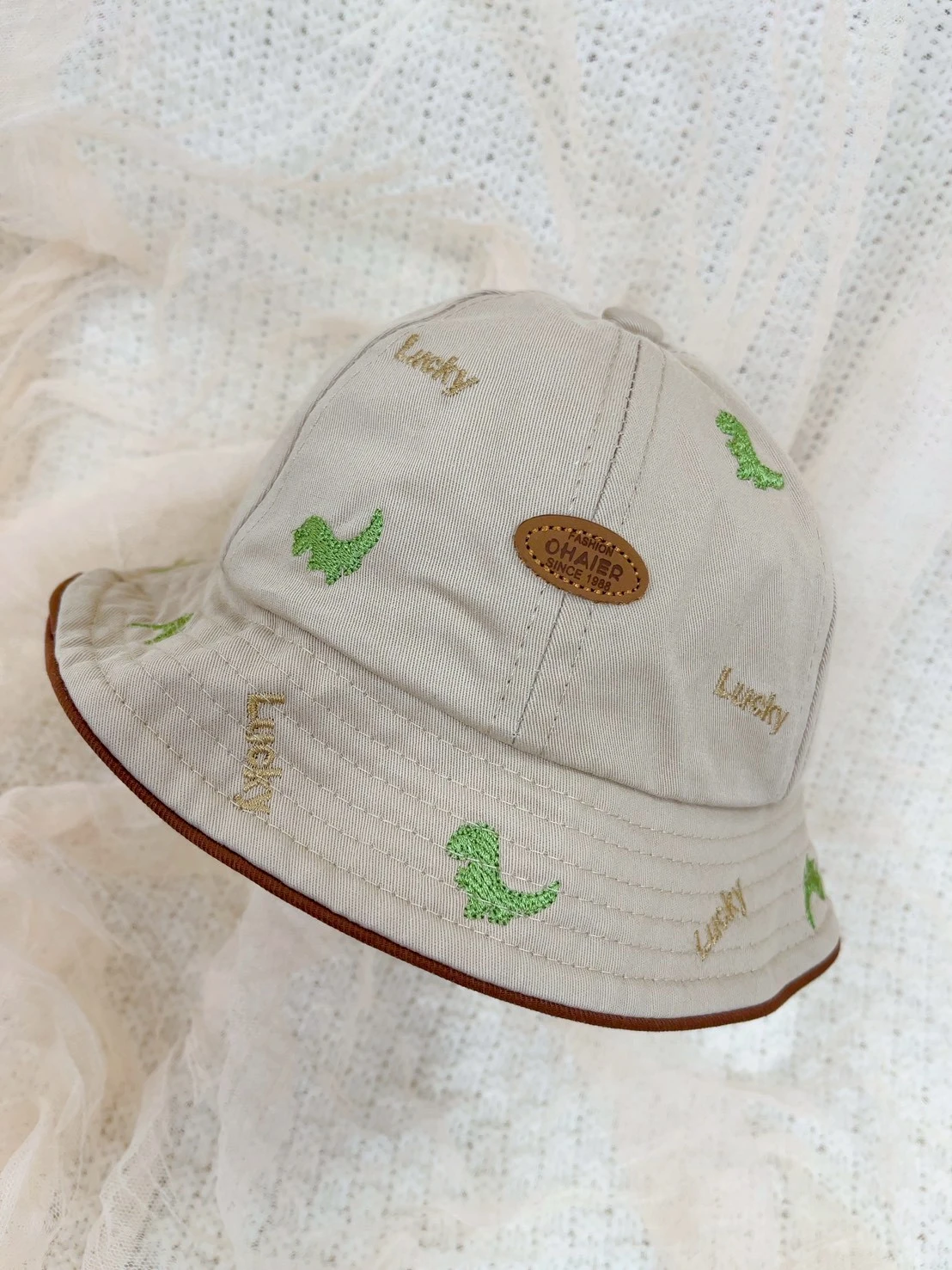 刺繡恐龍漁夫帽