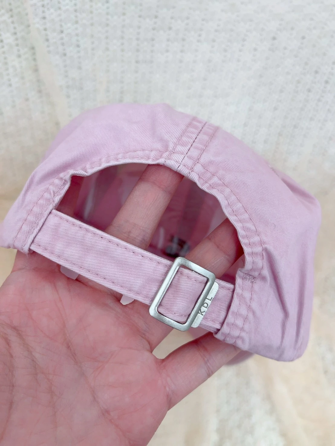 S刺繡粉棒球帽