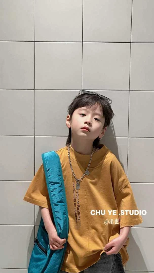 字母印花T