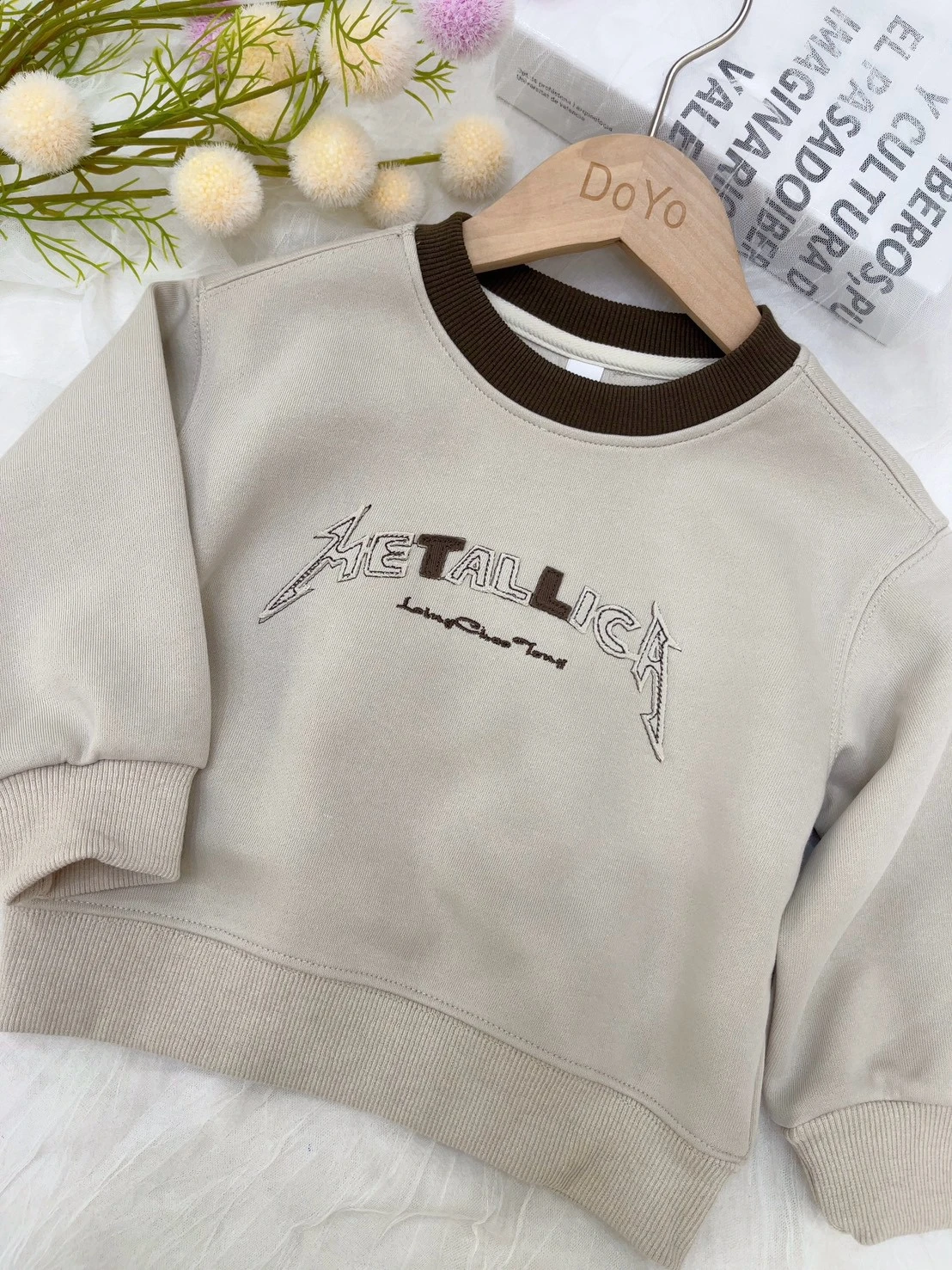 刺繡字母大學T