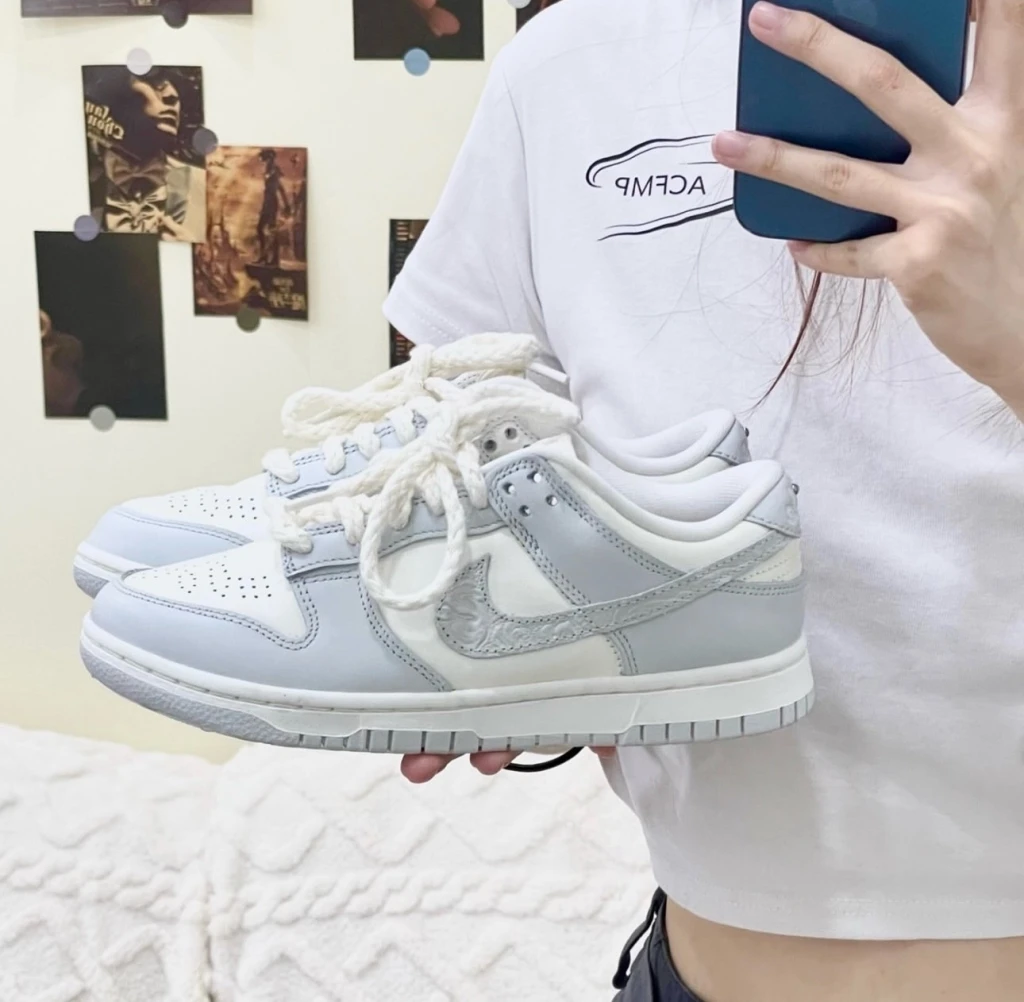 NIKE DUNK LOW "Needlework Sail Aura" 浮雕骨白 (FJ4553-133)
