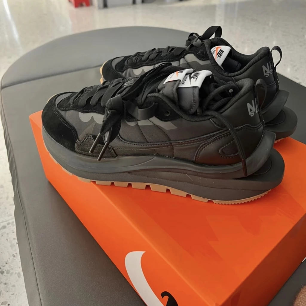 Nike x Sacai Vaporwaffle 黑生膠 黑武士 DD1875-001