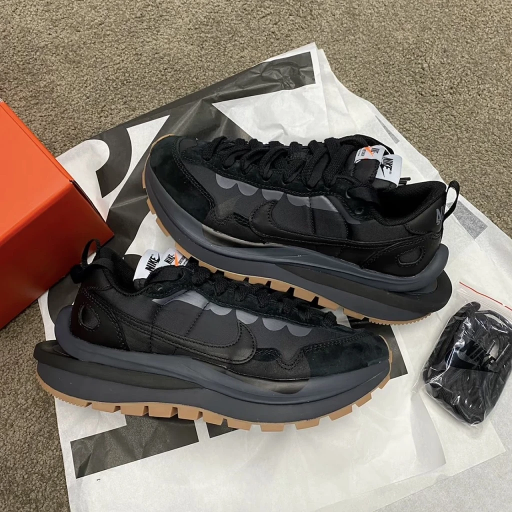 Nike x Sacai Vaporwaffle 黑生膠 黑武士 DD1875-001
