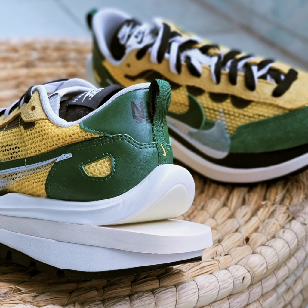 Nike x Sacai Vaporwaffle 黃綠 經典巴西色 CV1363-700