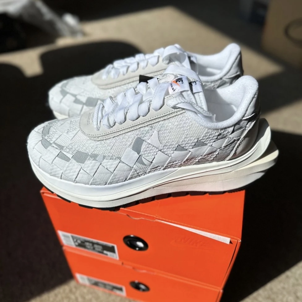Nike x Sacai VaporWaffle Woven 編織灰白 DR5209-100