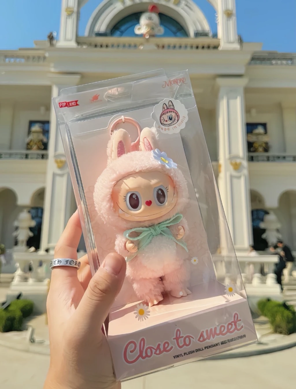 泡泡瑪特 樂園限定款 Mokoko甜心 吊飾款