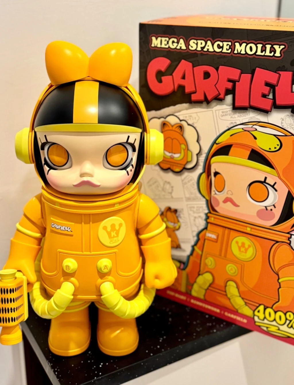 泡泡瑪特 POPMART 400% Molly加菲貓 潮流公仔