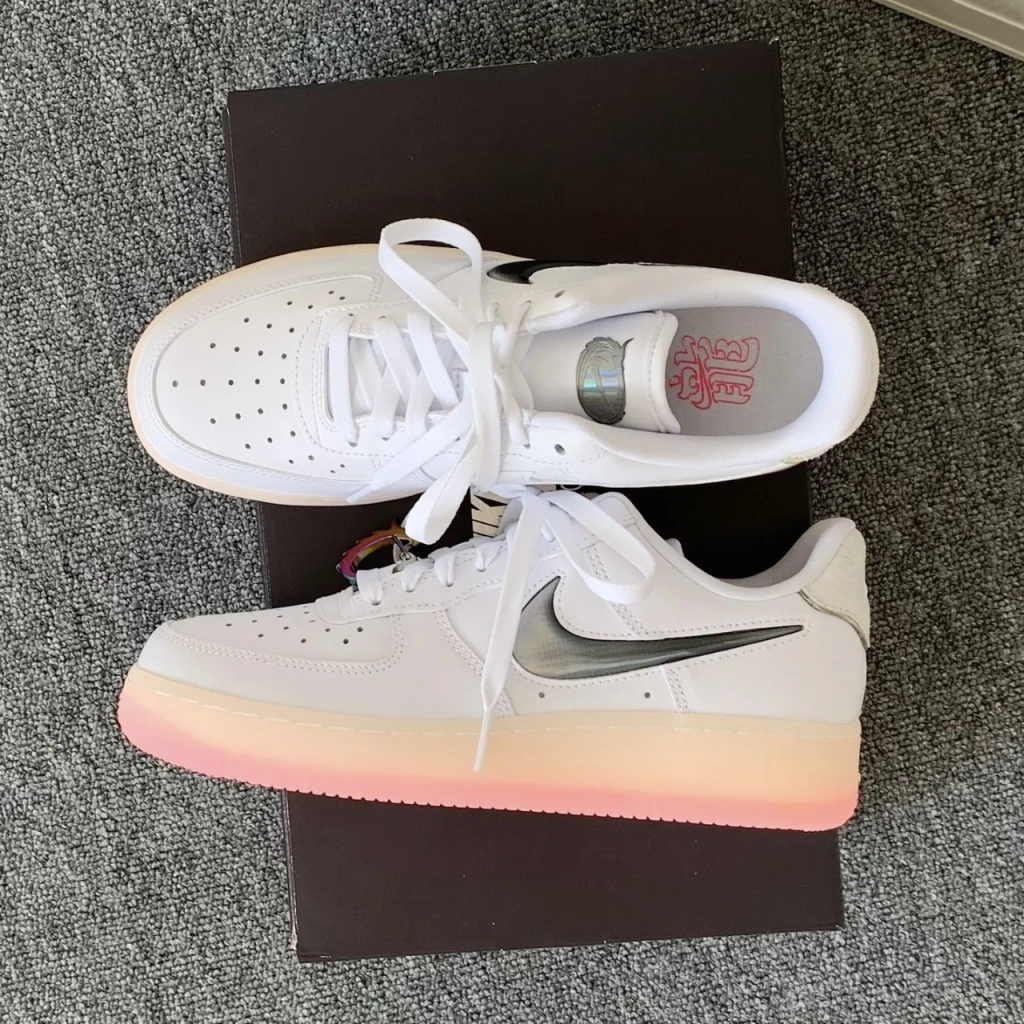 NIKE AIR FORCE 1 LOW 龍年限定 蜜桃果凍 (FZ5741-191)