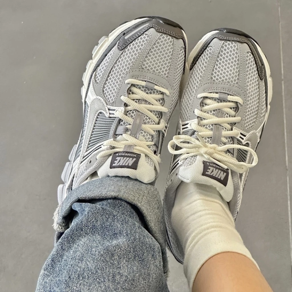 NIKE AIR ZOOM VOMERO 5 石摩灰 (FD9919-001)