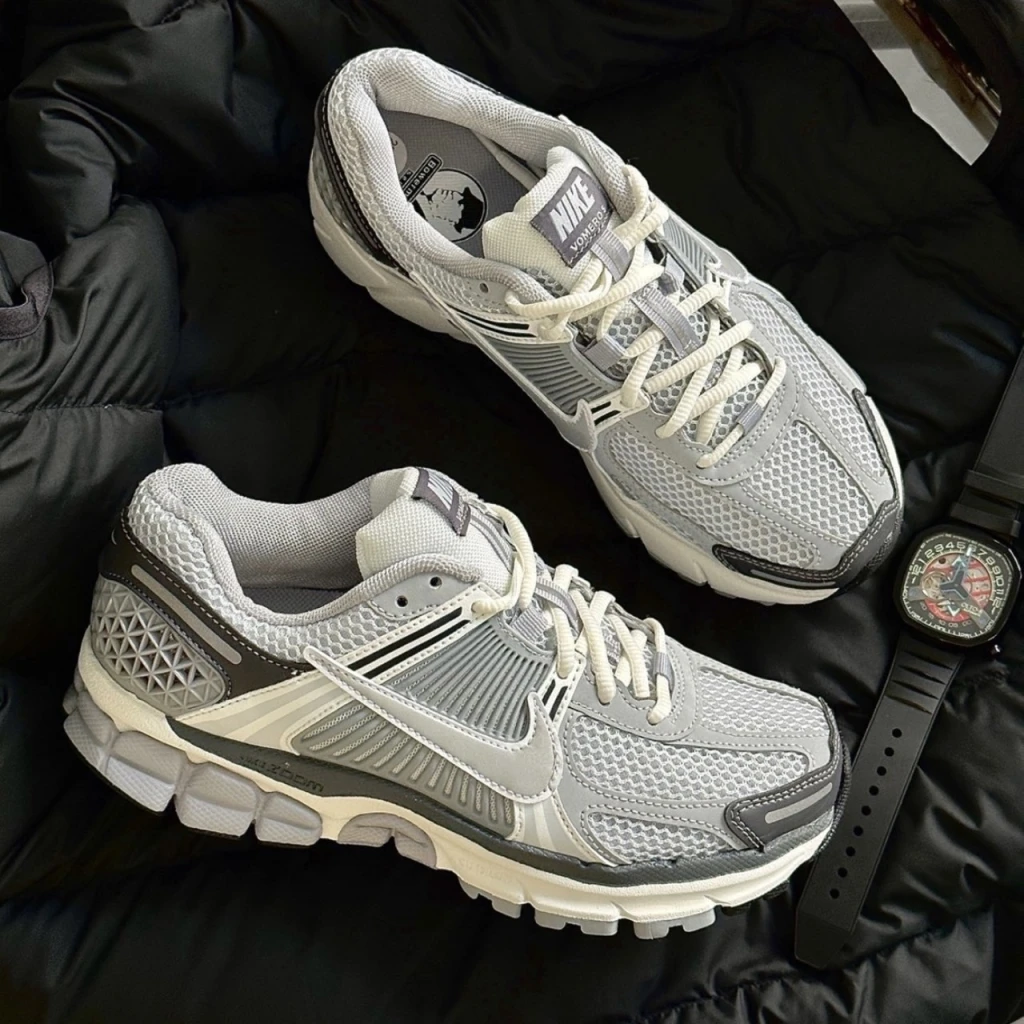 NIKE AIR ZOOM VOMERO 5 石摩灰 (FD9919-001)