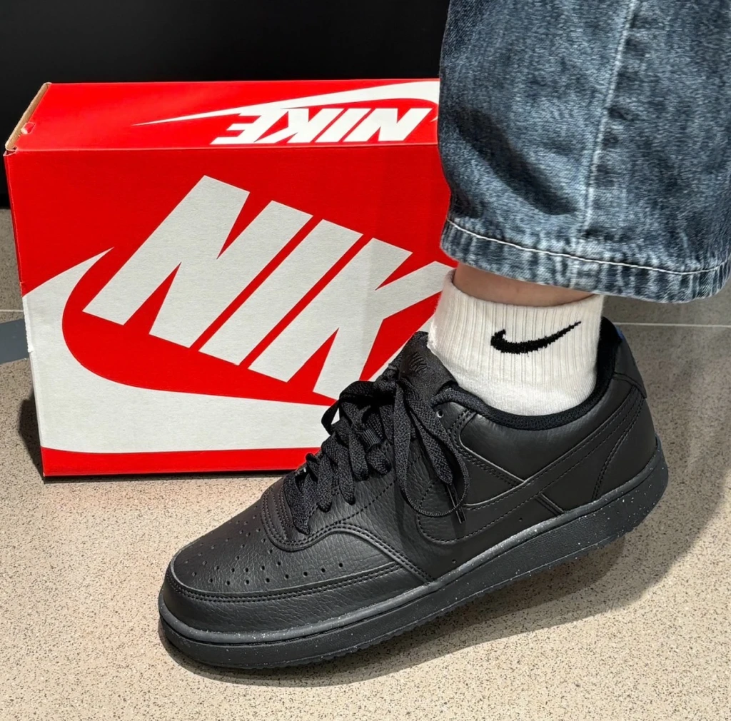 NIKE COURT VISION LOW NN 全黑荔枝皮 黑武士 (DH2987-002)