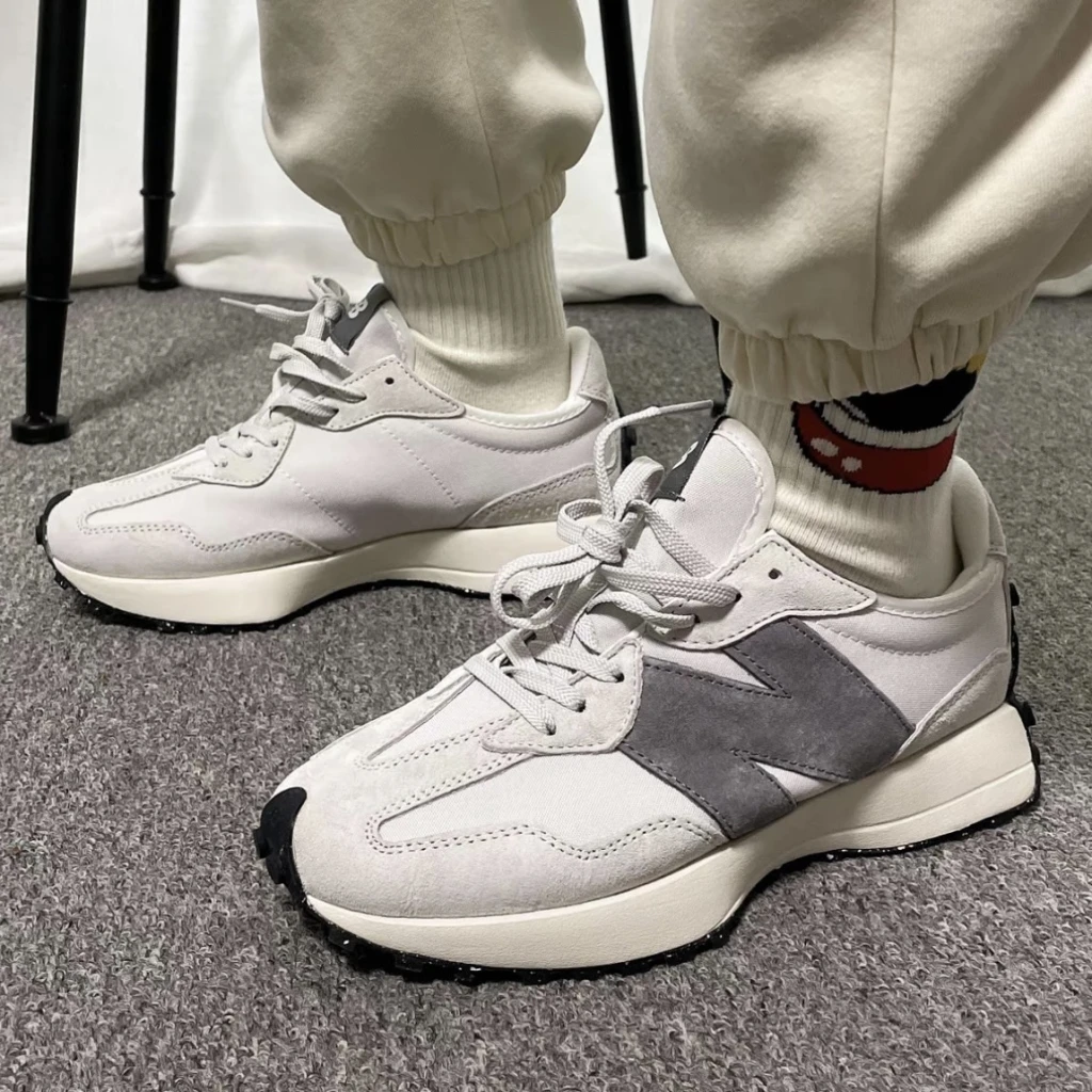 <熱銷百搭王> NEW BALANCE NB327 芝麻牛奶 超級百搭 (MS327WE)